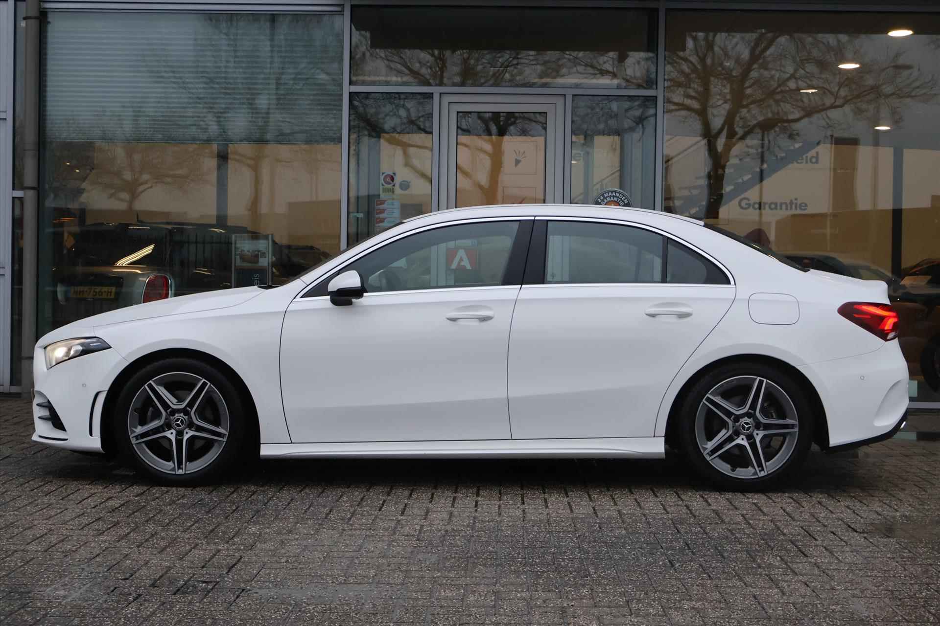 Mercedes A-Klasse Limousine A 200 AMG-Line 163pk 7G-DCT | Camera | LED | Navi | Carplay | Stoelverwarming - 31/40