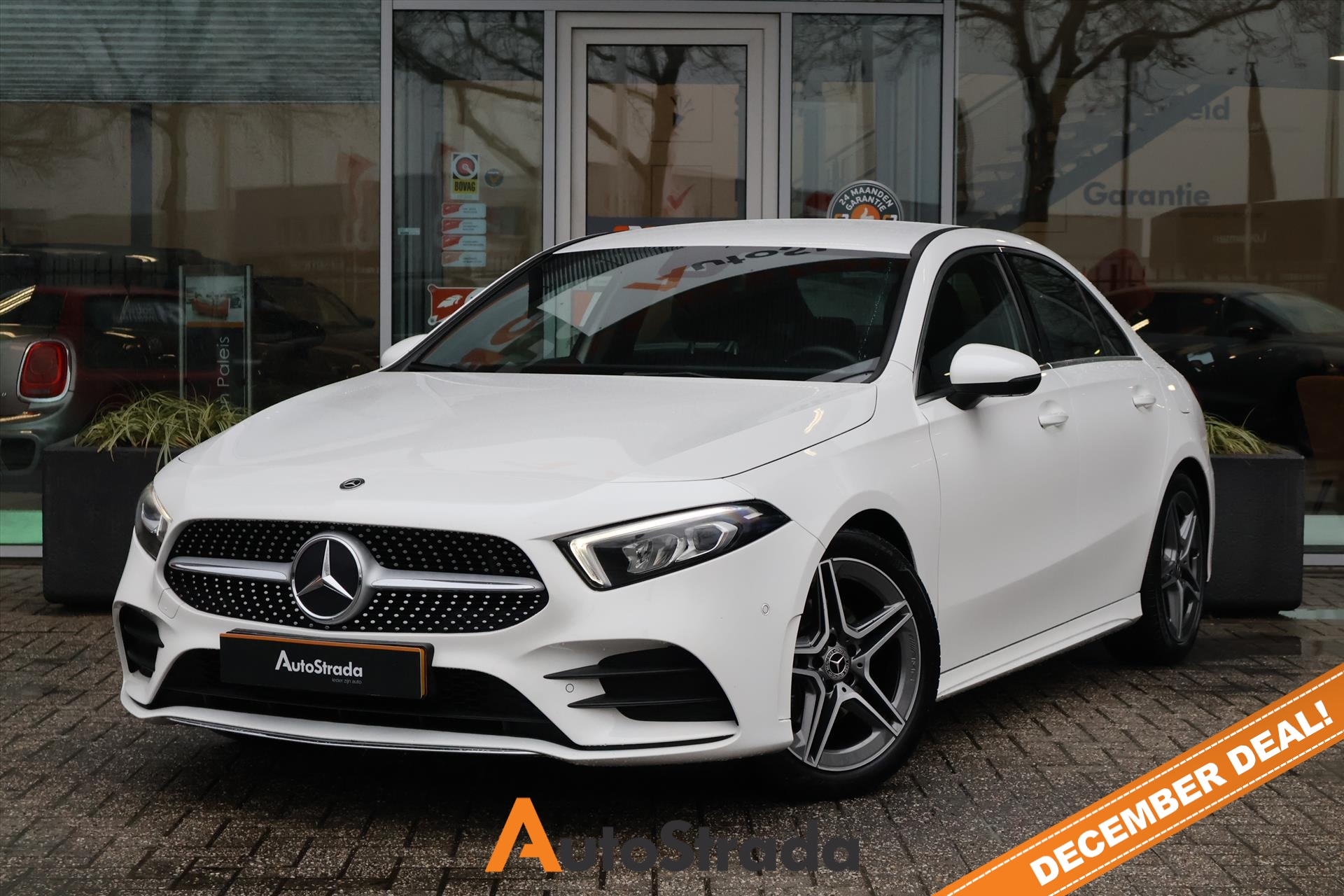 Mercedes A-Klasse Limousine A 200 AMG-Line 163pk 7G-DCT | Camera | LED | Navi | Carplay | Stoelverwarming