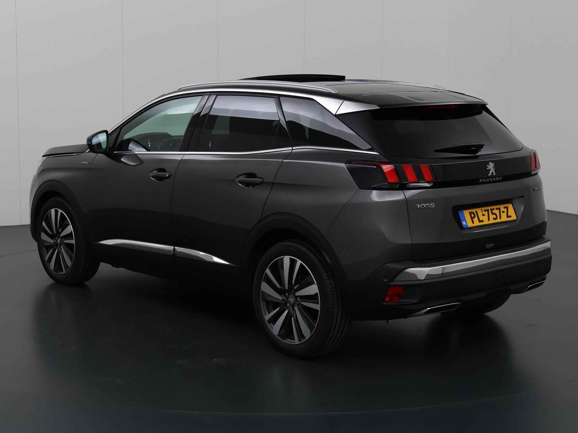 Peugeot 3008 1.6 e-THP GT Line | Camera | Panoramadak | Lederen Interieur | Apple CarPlay/Android Auto | Navigatie | Cruise Control | Climate Control | Stoelverwarming | - 23/41