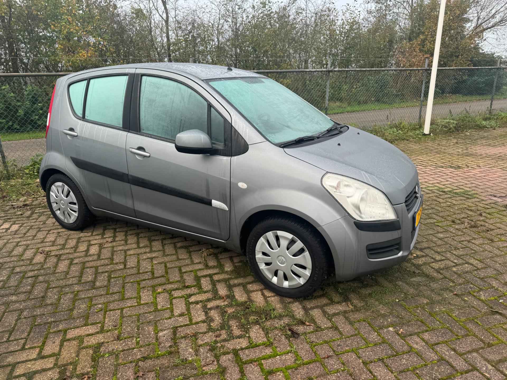 Suzuki Splash 1.0 VVT Comfort - 4/10