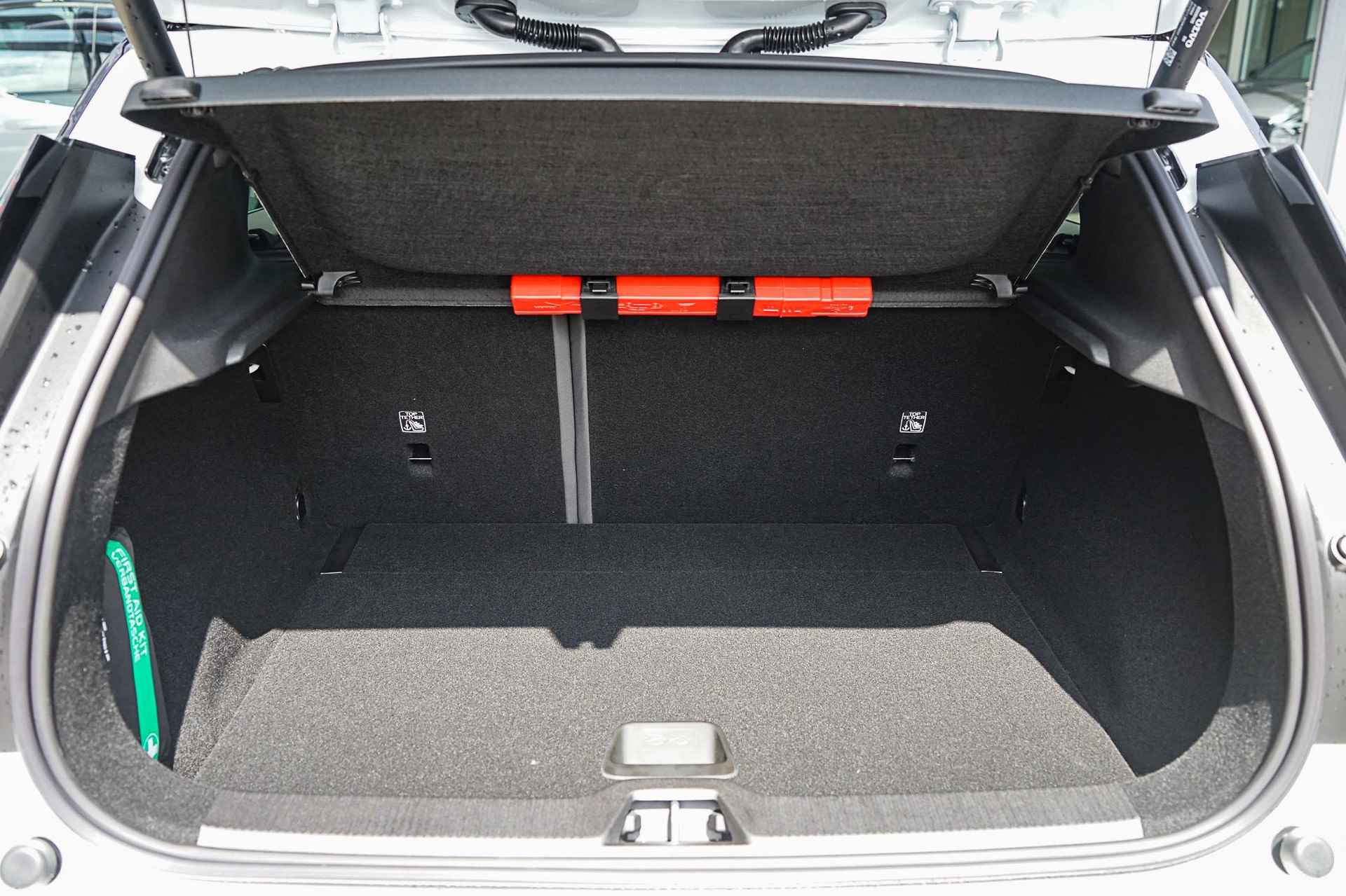 Volvo EX30 Single Motor Extended Range Ultra 69 kWh | Stoel & Stuurverwarming | Adaptieve Cruise + Pilot Assist | BLIS | Google | 360 camera | Elek. Stoelen + geheugen | Panorama dak | Harman/Kardon - 9/27