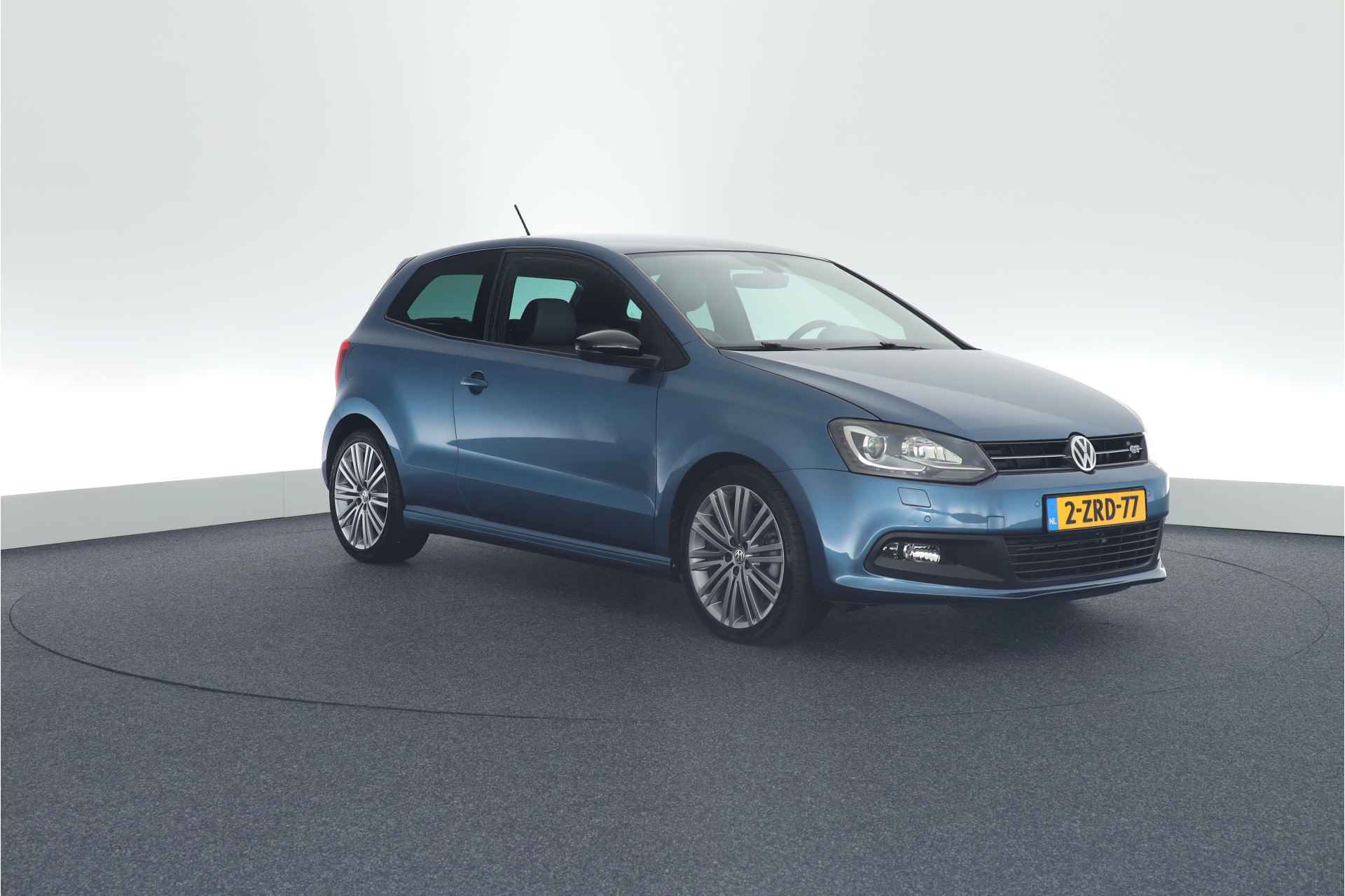 Volkswagen Polo 1.4 TSI 150pk DSG BlueGT Xenon Stoelverwarming Navigatie - 6/39