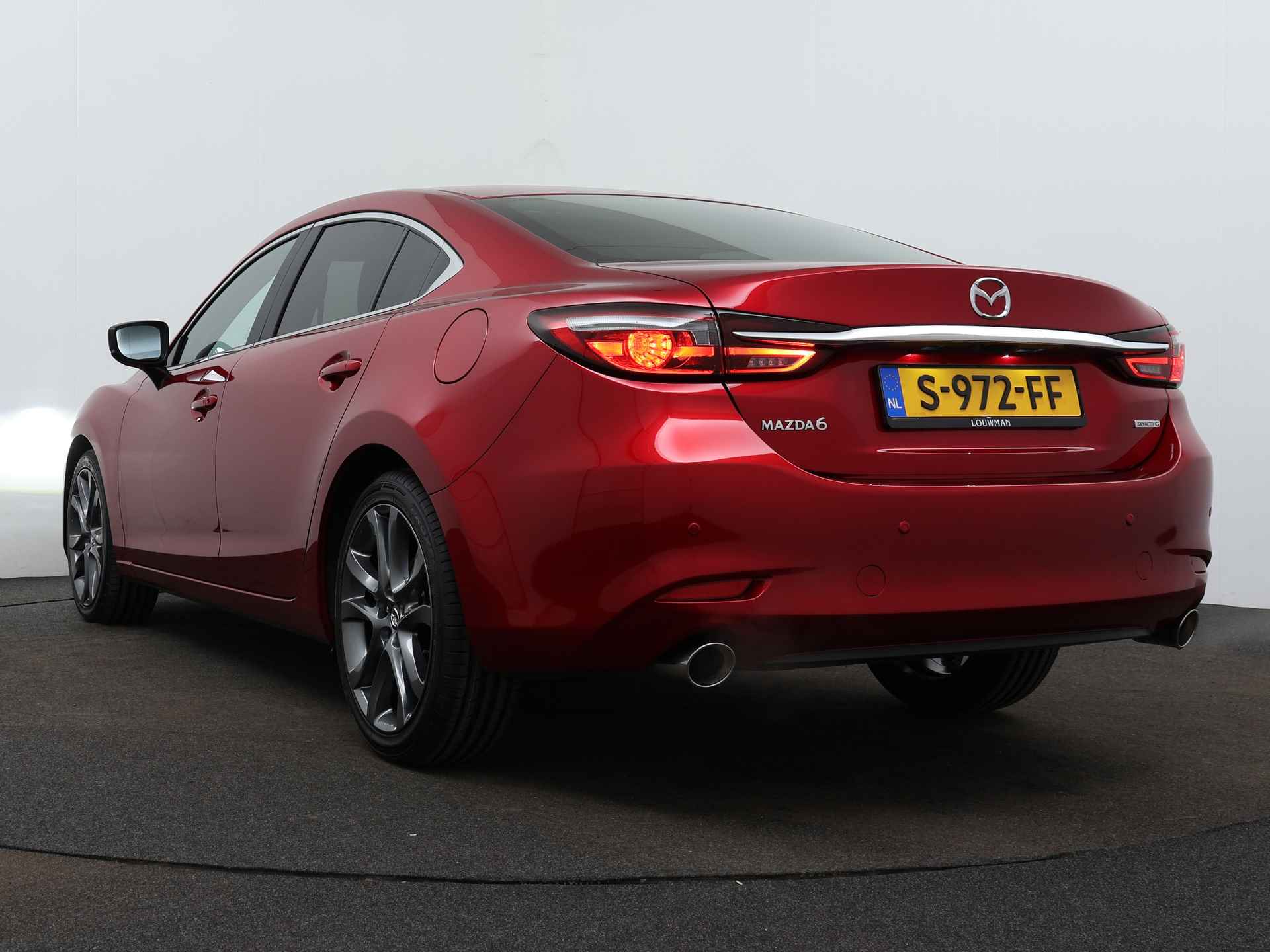 Mazda 6 2.0 SkyActiv-G 165 Business | 19" LM velgen | Fabrieksgarantie tm februari 2029 - 13/36