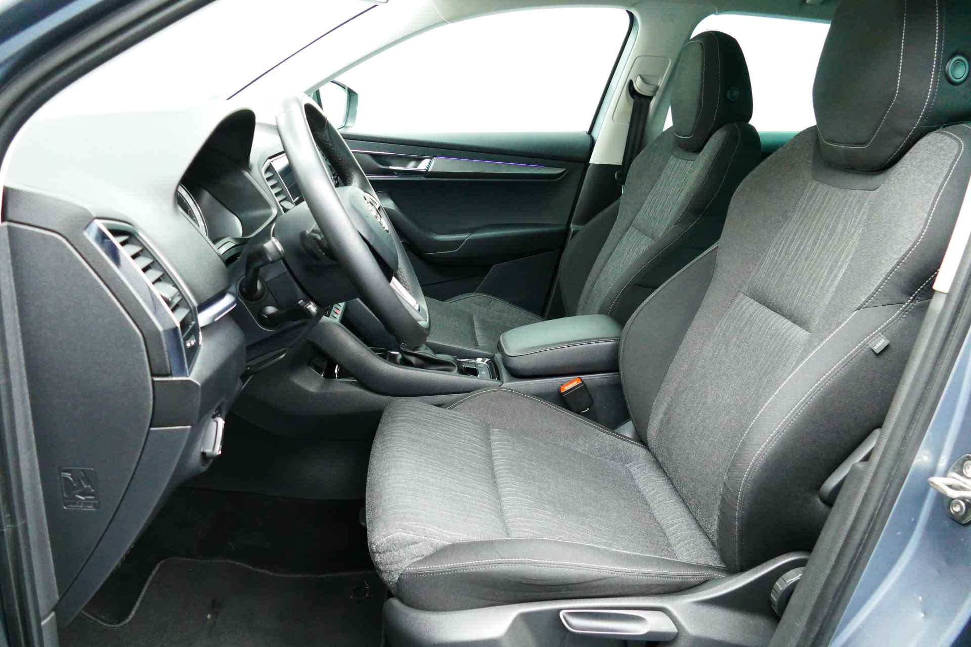 Škoda Karoq 1.5 150pk TSI ACT Style Business. Carplay/Android, Adaptief Cruise, Led Koplampen, 18"LMV, Stoelverw - 11/40