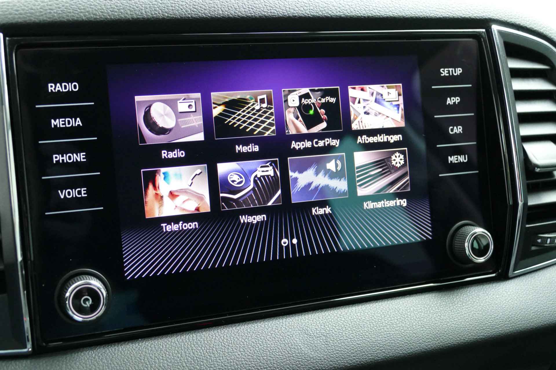 Škoda Karoq 1.5 150pk TSI ACT Style Business. Carplay/Android, Adaptief Cruise, Led Koplampen, 18"LMV, Stoelverw - 22/40