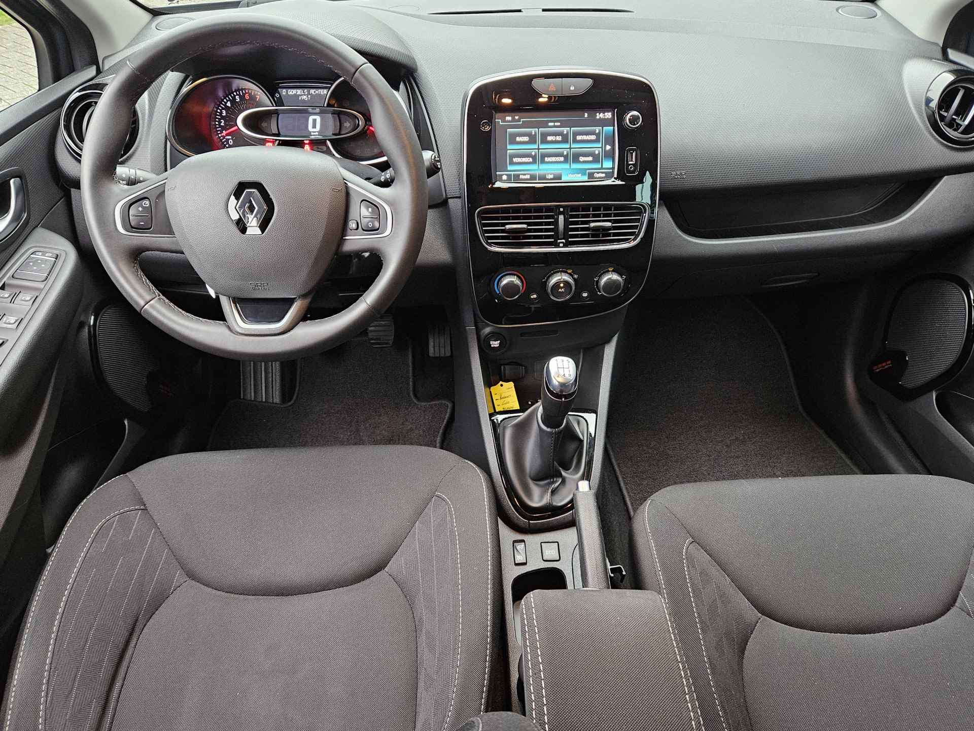 Renault Clio 0.9 TCe Limited | Navigatie | Bluetooth | Cruise Control | Parkeersensoren | Lichtmetalen Velgen | Middenarmsteun Voor | Nette Auto !! - 10/39