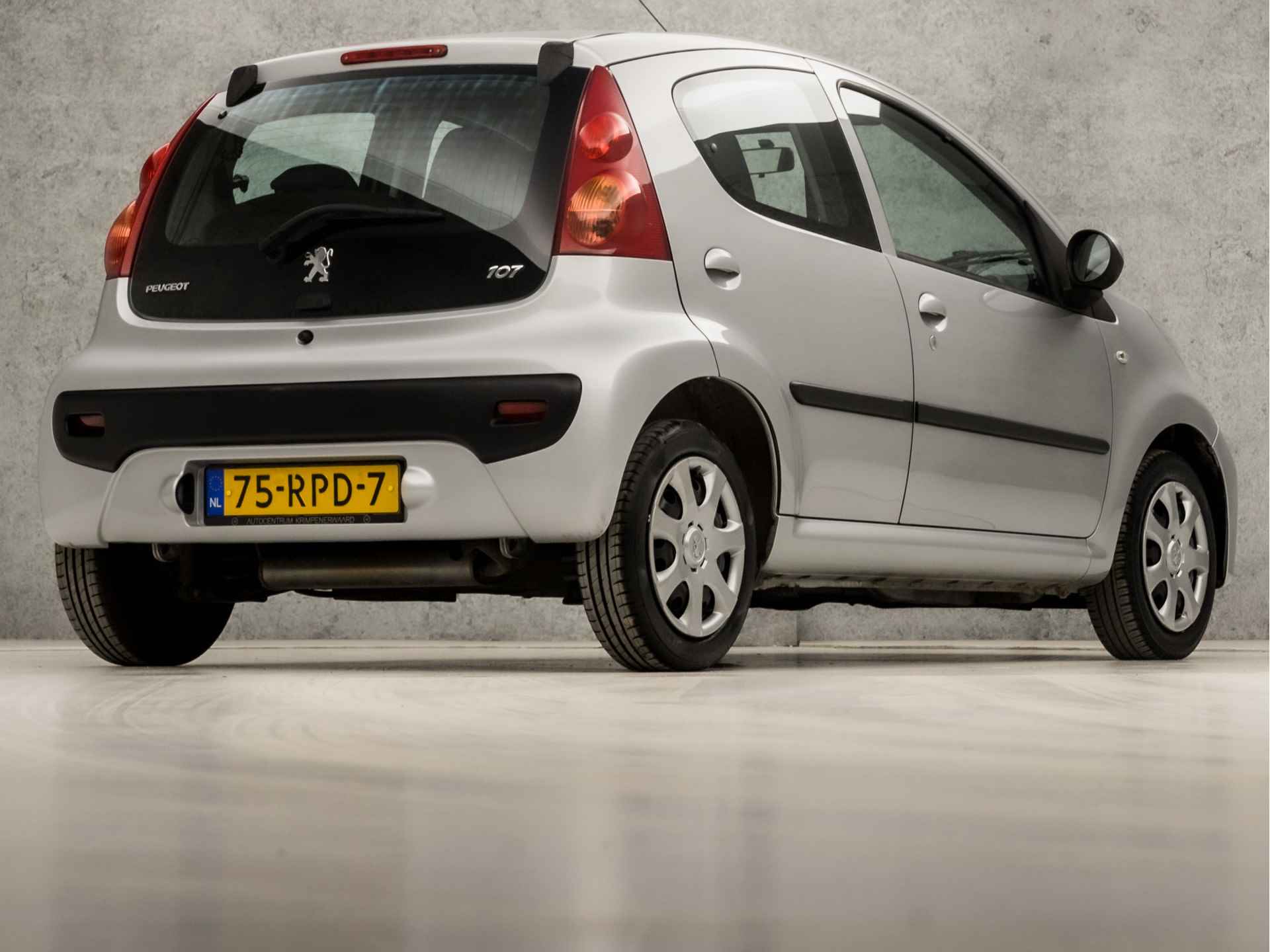 Peugeot 107 1.0-12V Sport (5 DEURS, NAP, RADIO, TOERENTELLER, AIRCO, SPORTSTOELEN, ELEK PAKKET, NIEUWE APK, NIEUWSTAAT) - 5/28