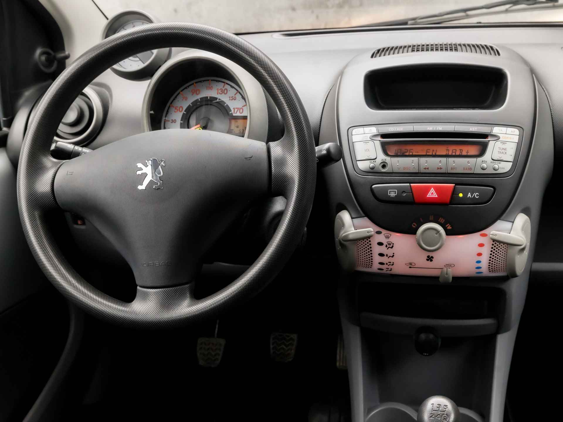 Peugeot 107 1.0-12V Sport (5 DEURS, NAP, RADIO, TOERENTELLER, AIRCO, SPORTSTOELEN, ELEK PAKKET, NIEUWE APK, NIEUWSTAAT) - 7/28