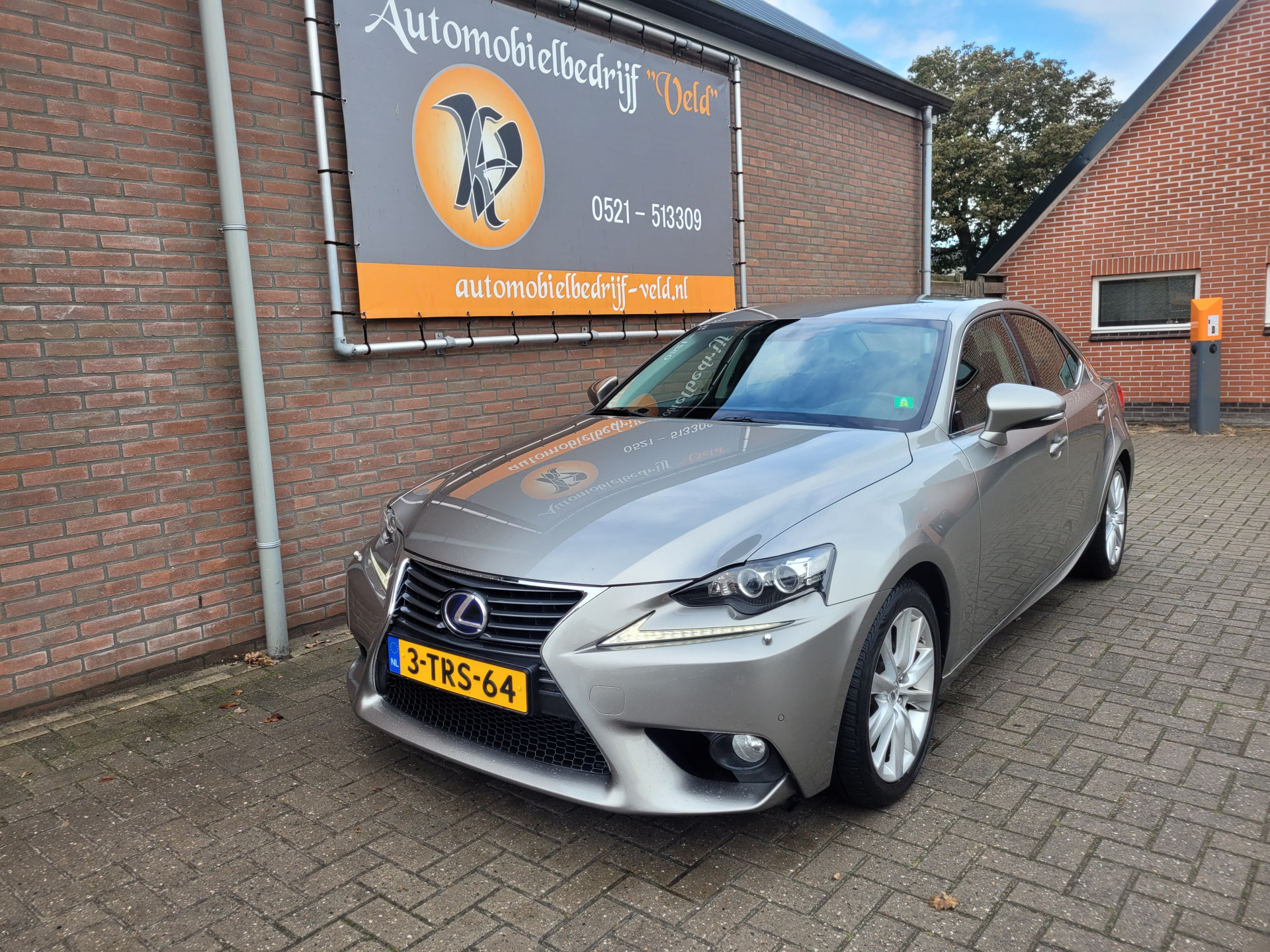 Lexus IS 300h Business Line Pro