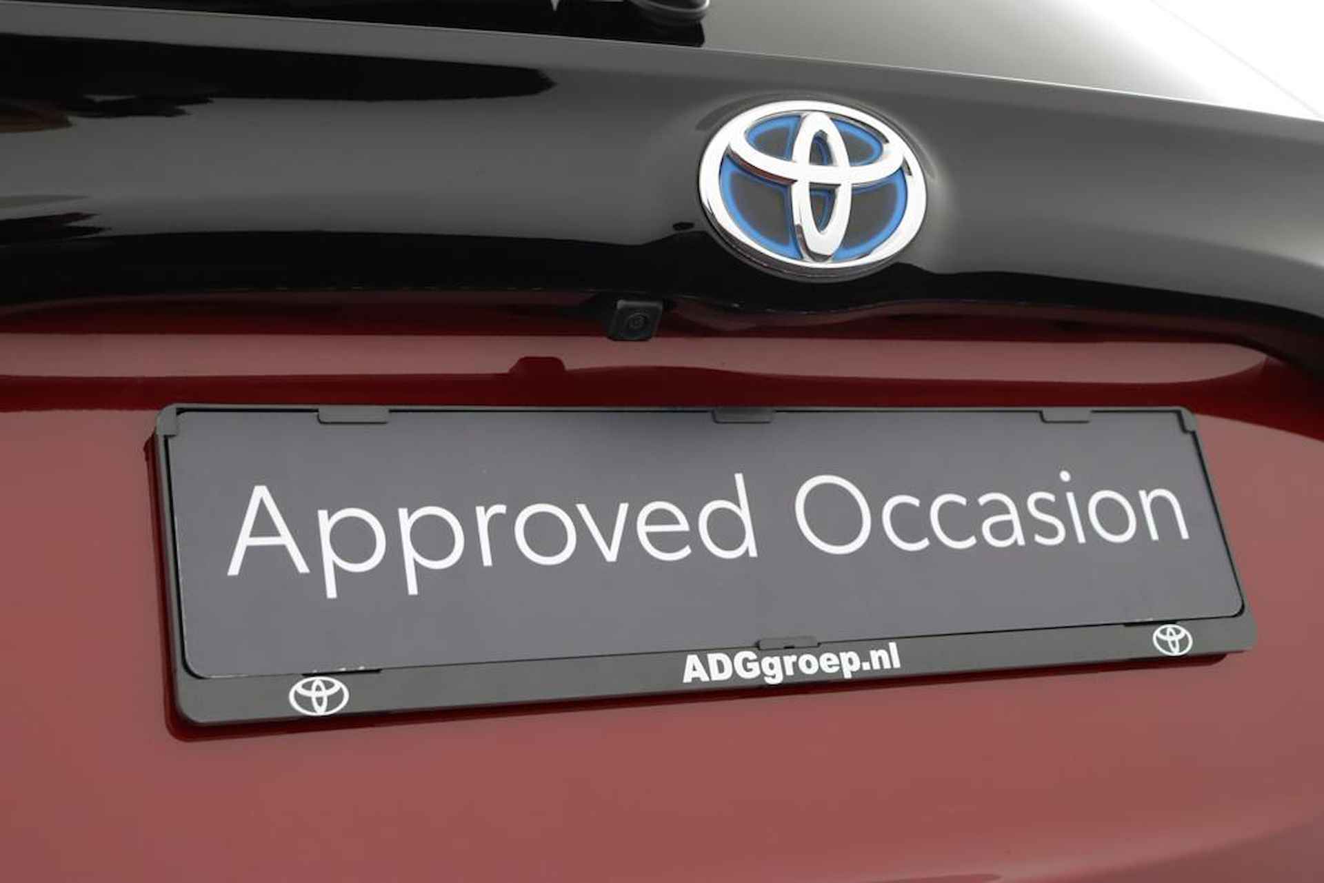 Toyota Yaris 1.5 Hybrid Executive Limited | Lederen bekleding | Climate-Control | Apple Carplay/Android Auto | Stoelverwarming | Parkeersensoren | - 36/49