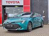 Toyota Corolla Touring Sports Hybrid 140 GR Sport NIEUW DIRECT LEVERBAAR BLIND SPOT PANODAK JBL-AUDIO HEAD-UP PARK-SENSOREN ELEK-KLEP