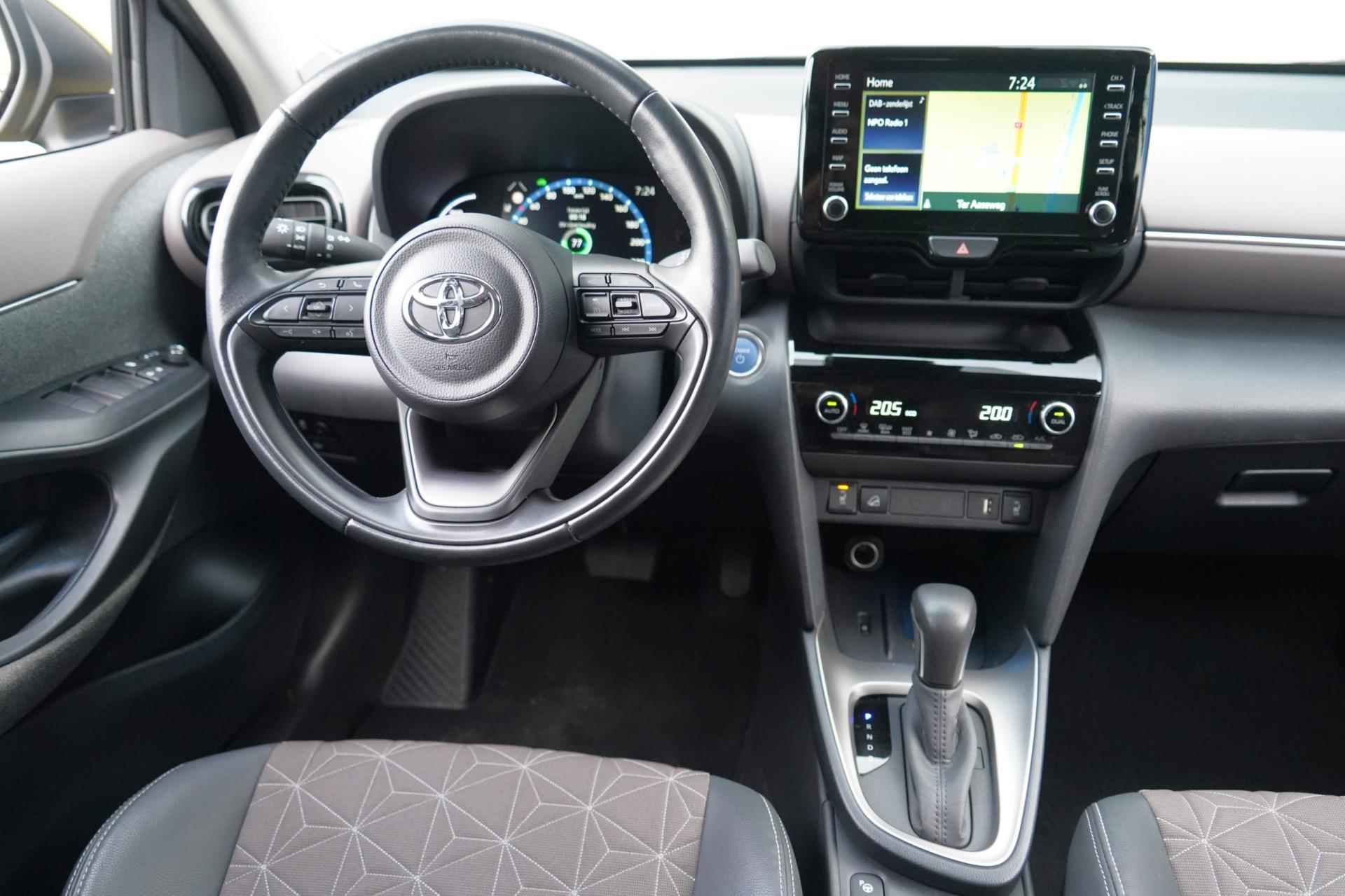 Toyota Yaris Cross 1.5 Hybrid Executive AWD-i / 360 Camera / Stuurverw. / Stoelverw. / 12dkm / Adaptieve Cruise - 12/40