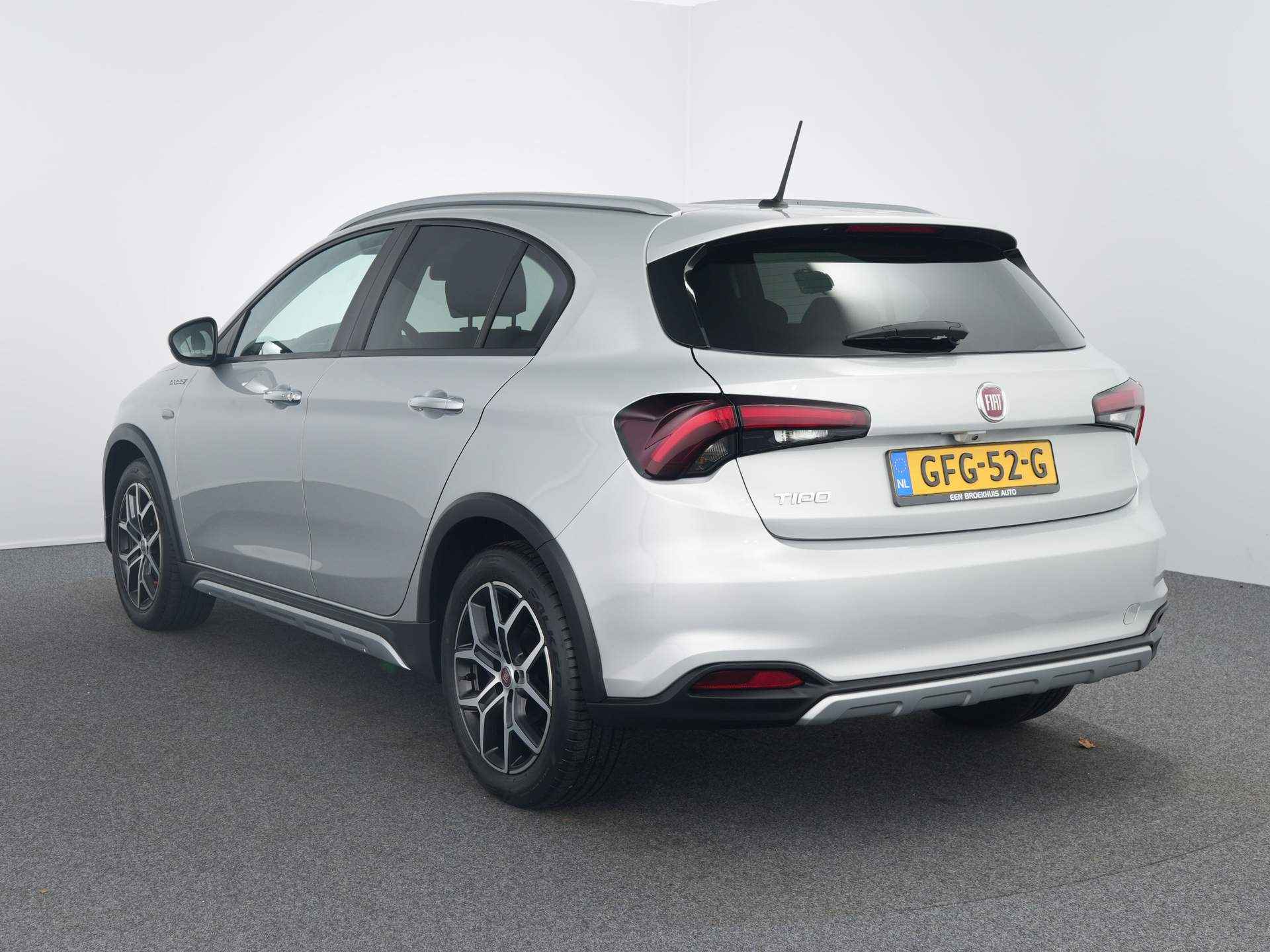 Fiat Tipo Cross 1.0 Cross | Cruise | Camera | Navi | Clima | - 11/27