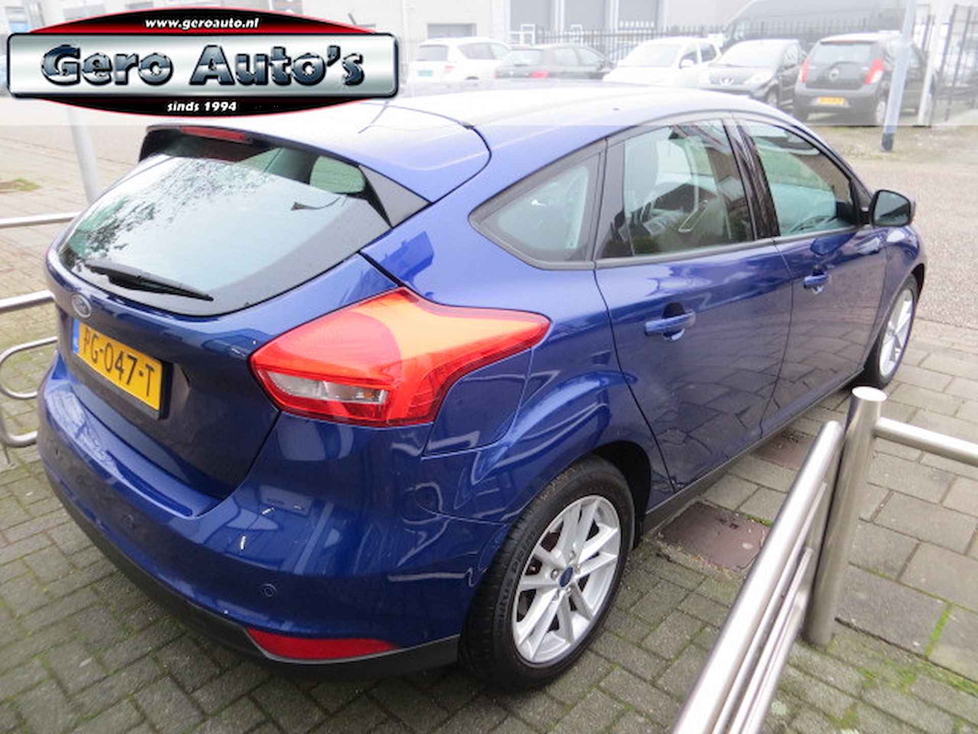 Ford Focus 1.5 TDCI Lease Edition btw auto hatchback airco ecc lmv etc - 10/14