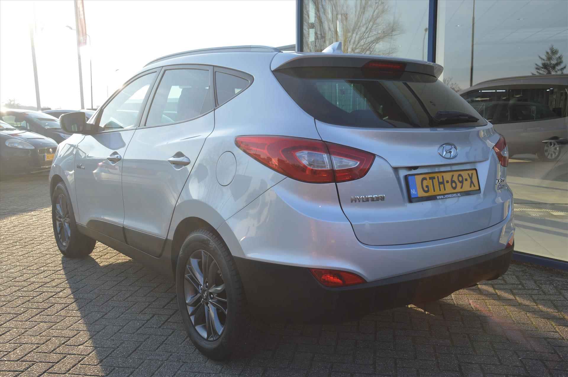 HYUNDAI IX35 IX 35 1.6 GDI Bluedrive I-catcher Navi Pdc camera - 3/35