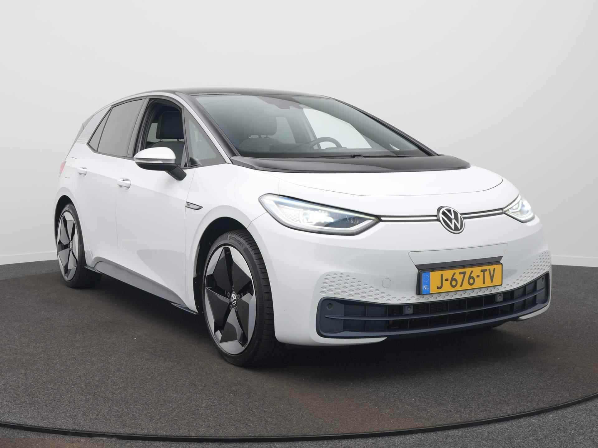 Volkswagen ID.3 First Max 58 kWh / Camera / Elek. Stoelen / Adap. Cruise / HUD - 3/60