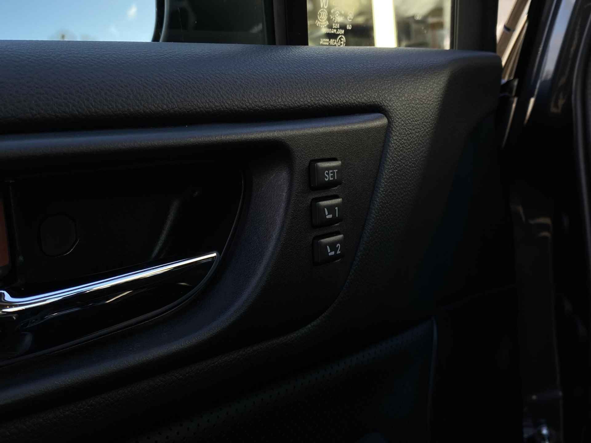 Subaru Outback 2.5i Premium | Navigatie | Stuurwielverwarming | Eyesight | Adaptieve cruise control | Stoelverwarming voor en achter | Trekhaak | Elektrisch schuif/kantel dak | - 22/45