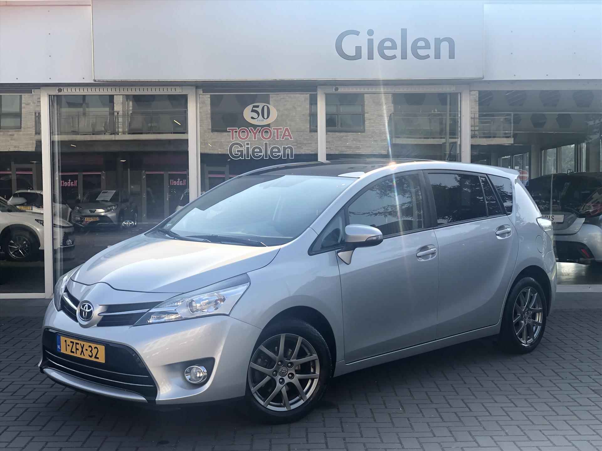 TOYOTA Verso 1.6 VVT-i 132pk Business | 7 Persoons, Trekhaak, Panoramadak, Navigatie, Parkeercamera, Lichtmetalen velgen - 1/34