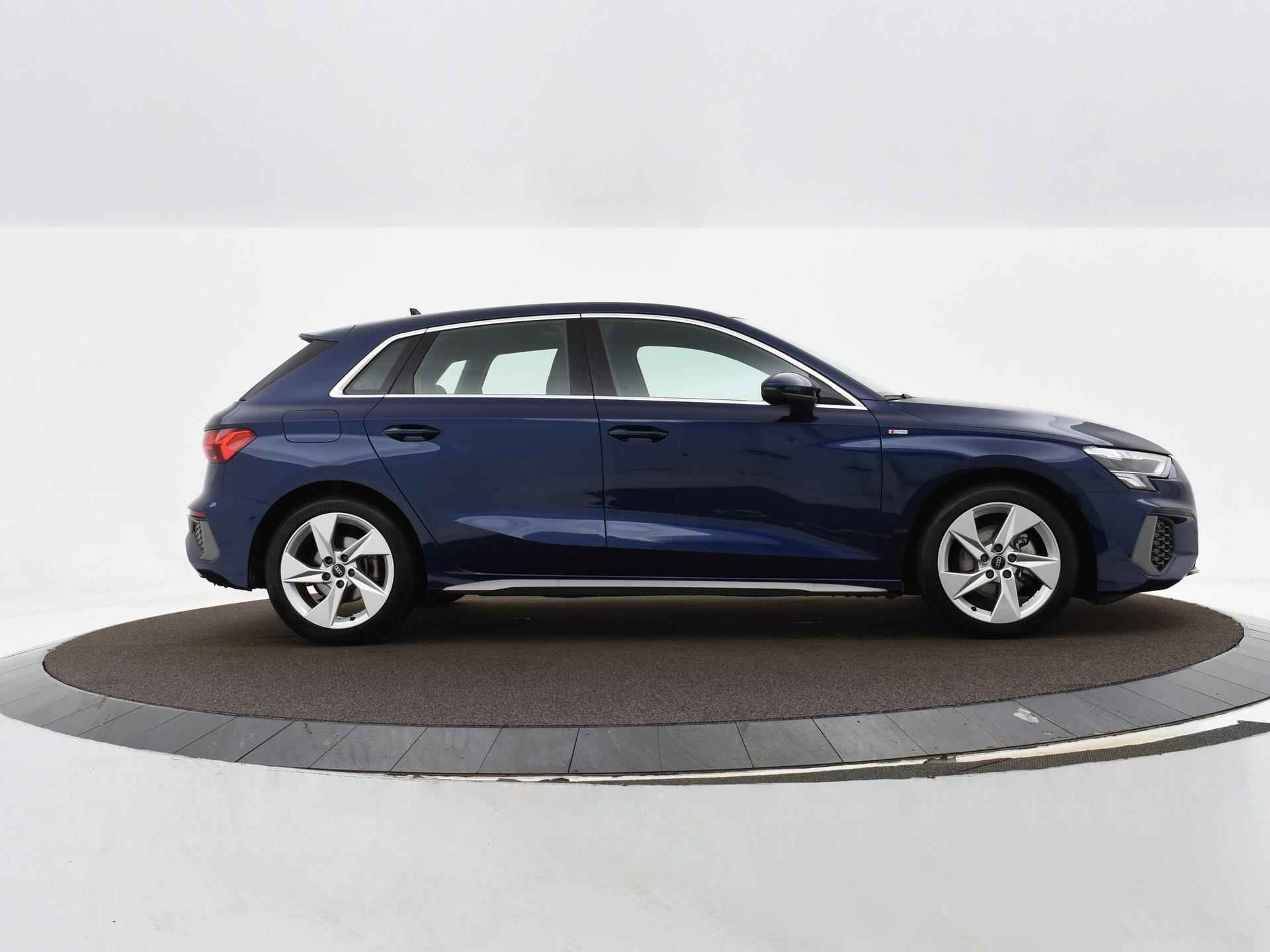 Audi A3 Sportback 35 TFSI 150pk S-Tronic S edition | Panoramadak | ACC | Navi | Smartphone Interface | P-Sensoren | 17'' Inch | Garantie t/m 09-06-2027 of 100.000km - 22/31