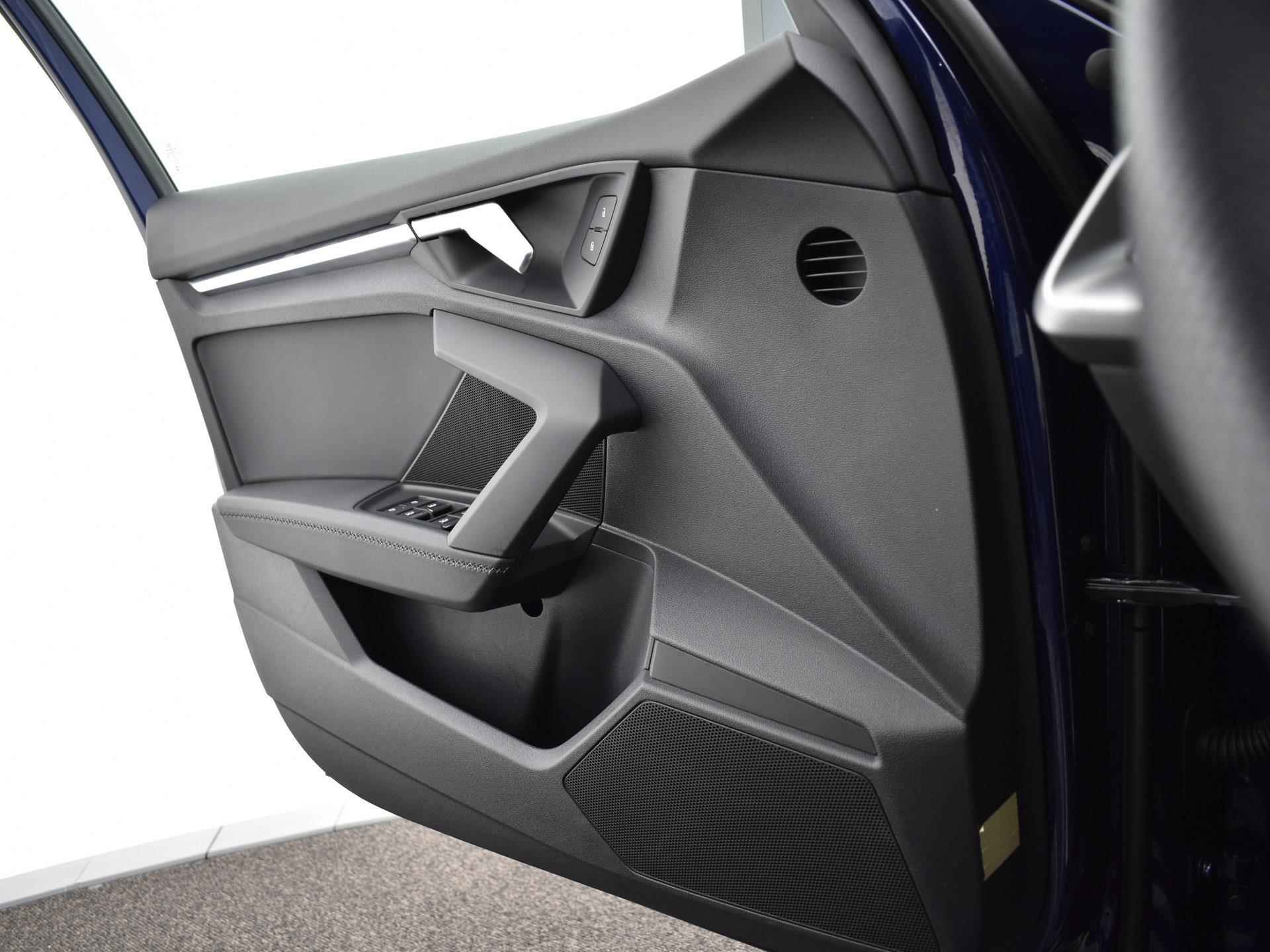 Audi A3 Sportback 35 TFSI 150pk S-Tronic S edition | Panoramadak | ACC | Navi | Smartphone Interface | P-Sensoren | 17'' Inch | Garantie t/m 09-06-2027 of 100.000km - 29/31