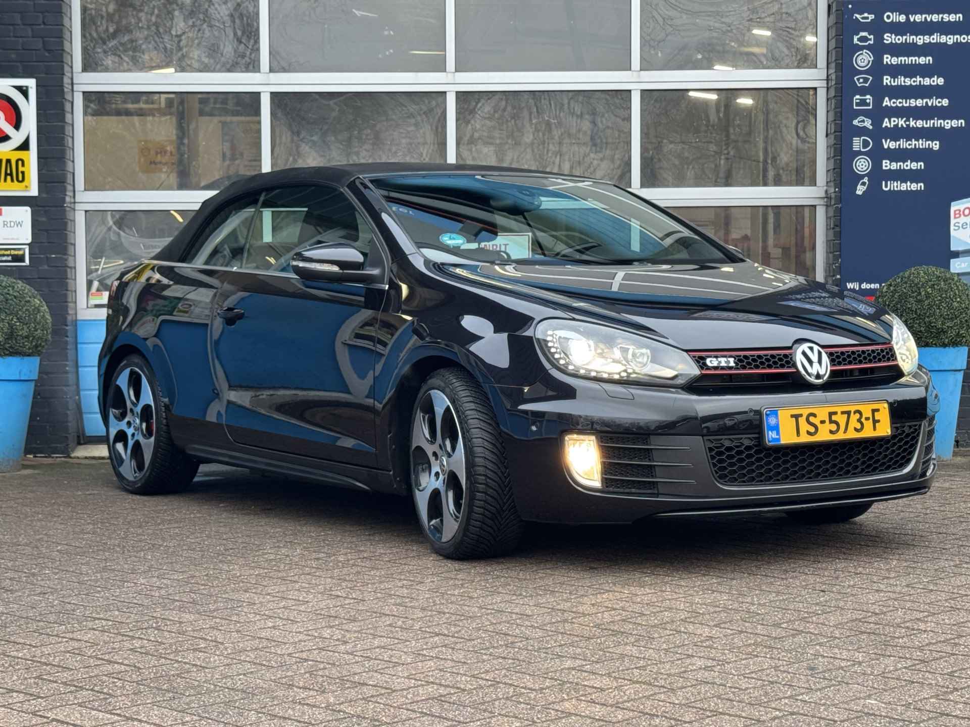 Volkswagen GOLF Cabriolet 2.0 TSI GTI Volledig Onderhouden & Uitstekende Staat | Trekhaak | Achteruitrijcamera | 18 Inch Velgen | - 47/59