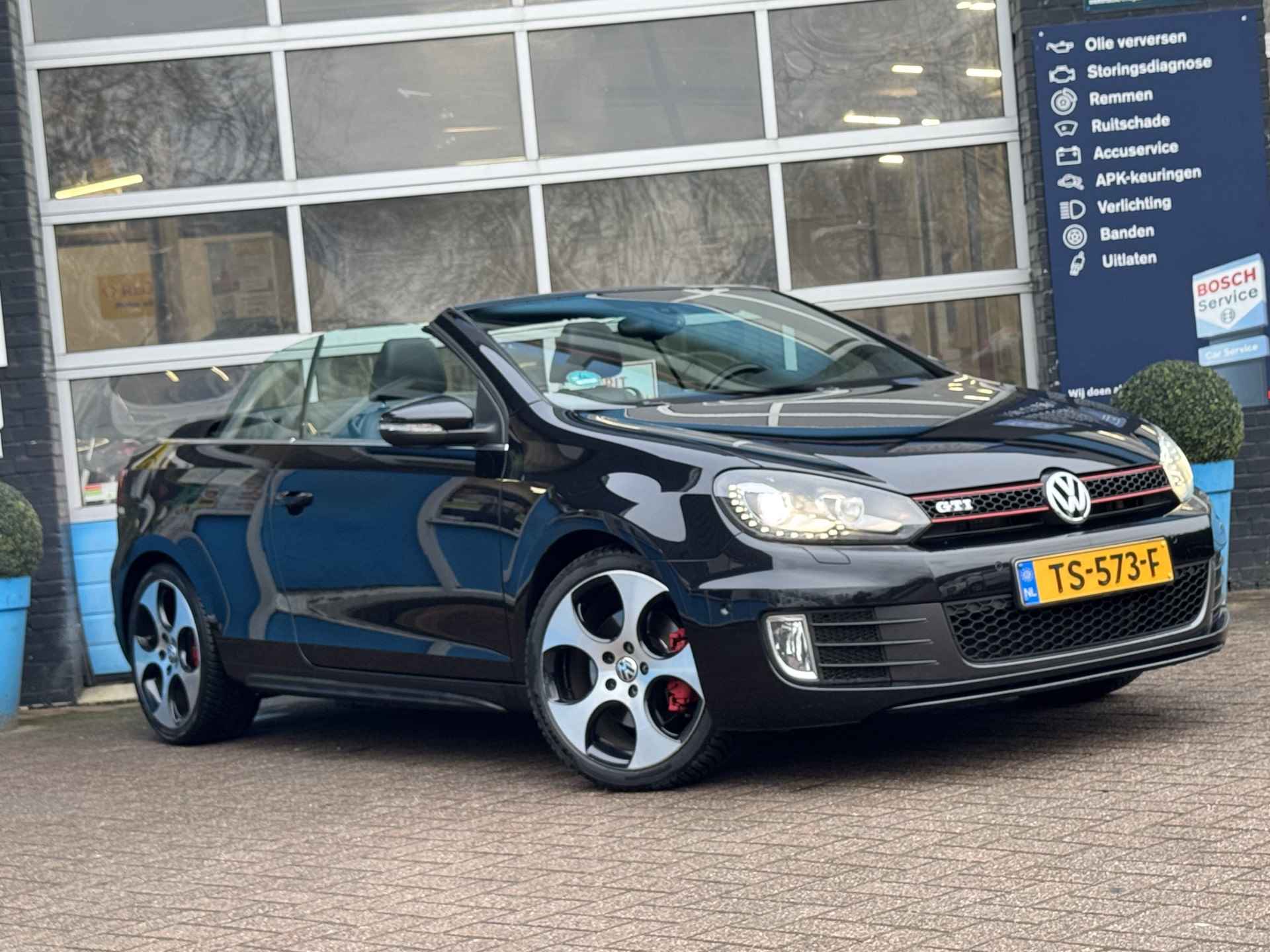 Volkswagen GOLF Cabriolet 2.0 TSI GTI Volledig Onderhouden & Uitstekende Staat | Trekhaak | Achteruitrijcamera | 18 Inch Velgen | - 48/59