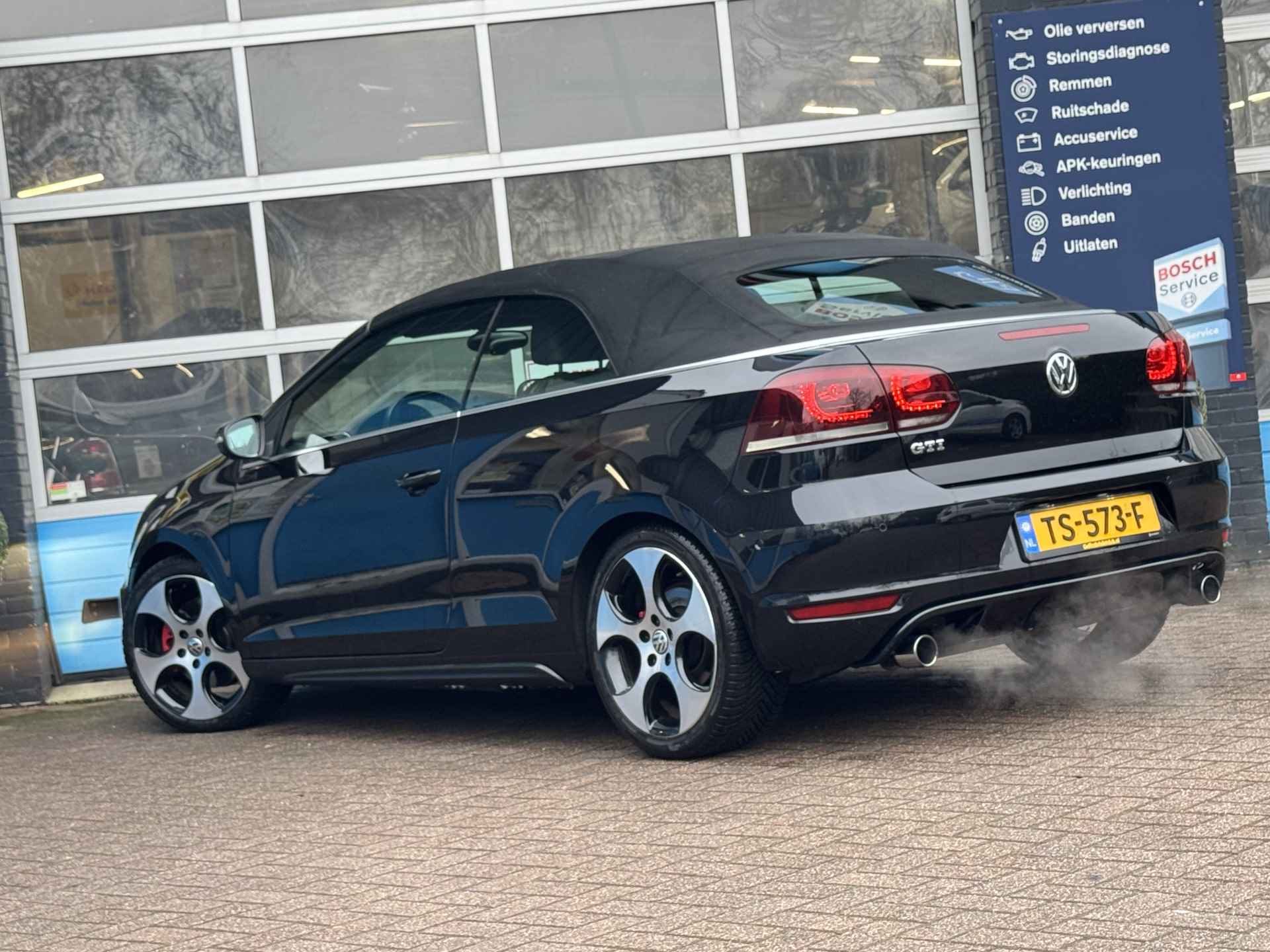 Volkswagen GOLF Cabriolet 2.0 TSI GTI Volledig Onderhouden & Uitstekende Staat | Trekhaak | Achteruitrijcamera | 18 Inch Velgen | - 55/59