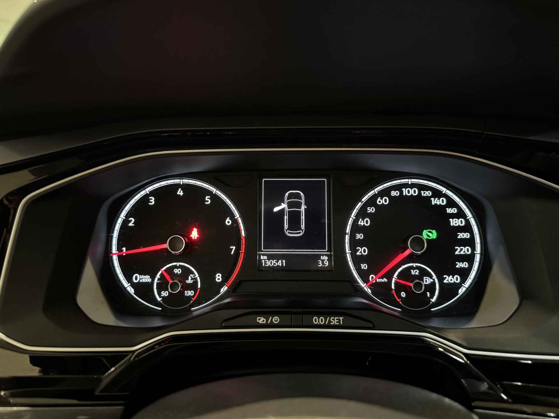 Volkswagen Polo 1.0 TSI Highline | Navigatie | Airconditioning | Parkeersensoren | Automaat | Budget | - 9/17