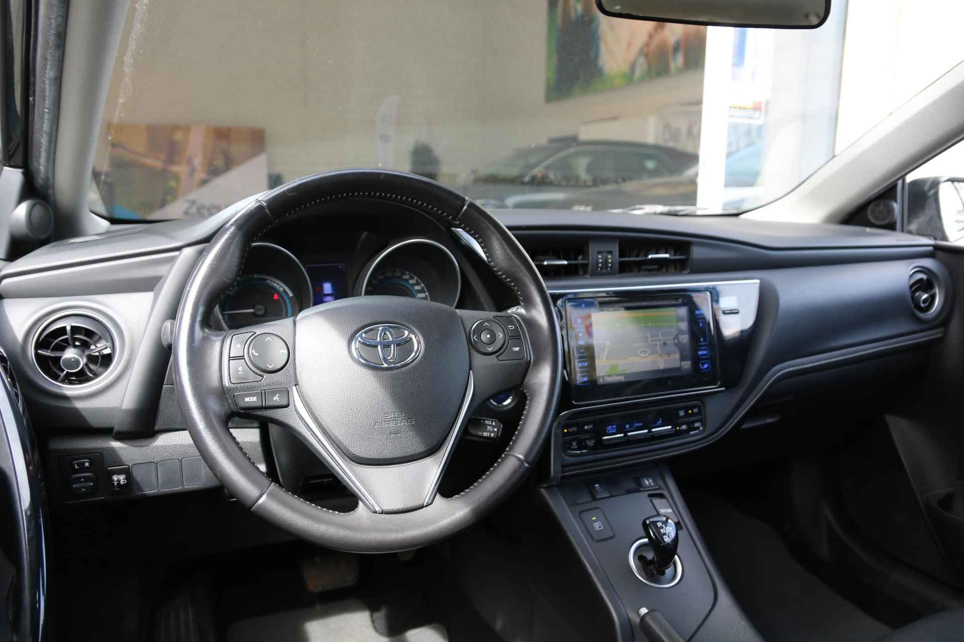 Toyota Auris Touring Sports 1.8 Hybrid Aspiration | Airco | Navi | Camera | AUTOMAAT | - 16/26