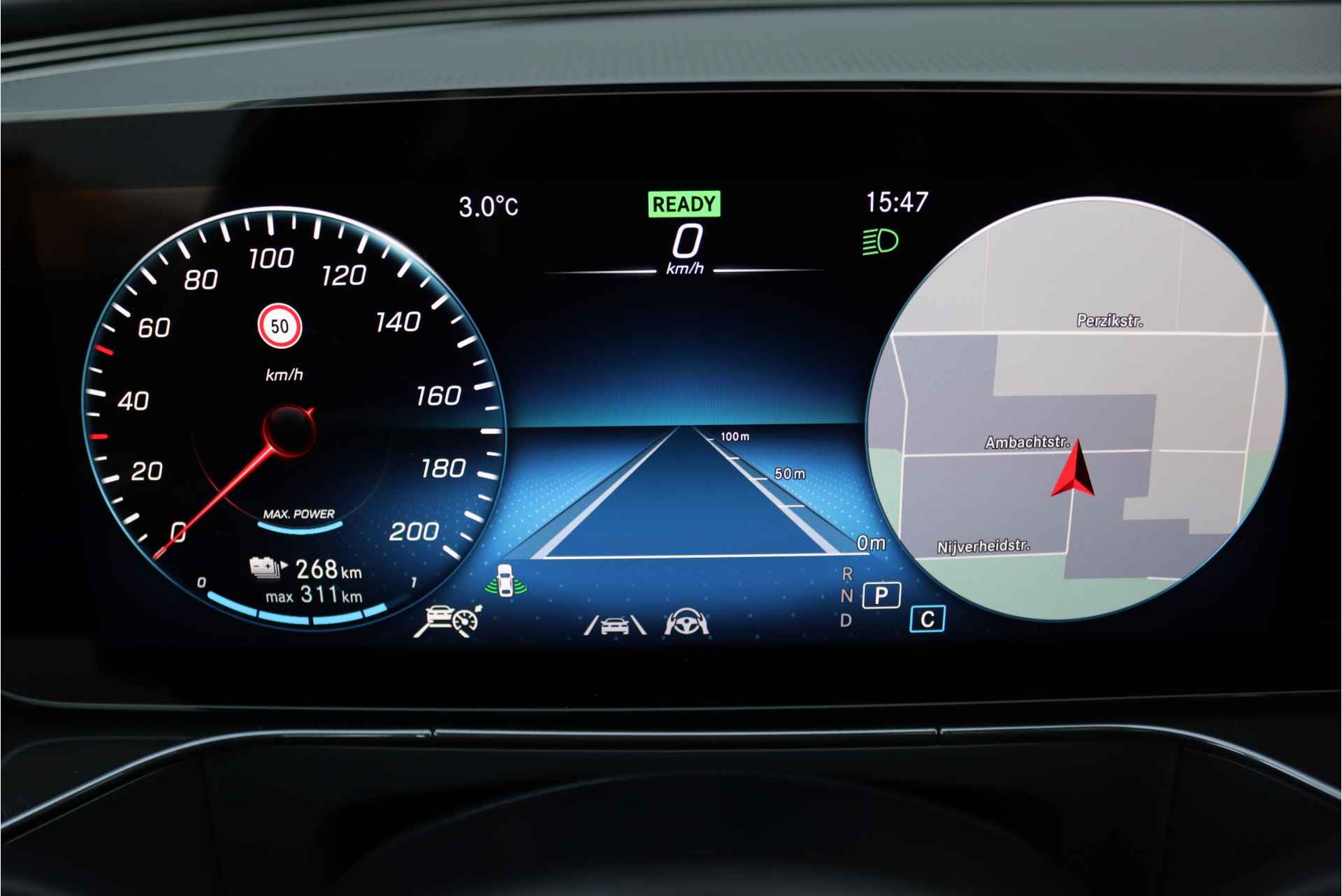 Mercedes-Benz EQC 400 4-MATIC Business Line 80 kWh, 47500,- netto, Distronic+, Memory, Schuifdak, Trekhaak, Augmented Reality, Leder, Stuurwiel Verwarmd, Stoelverwarming, Rijassistentiepakket, Etc. - 29/49