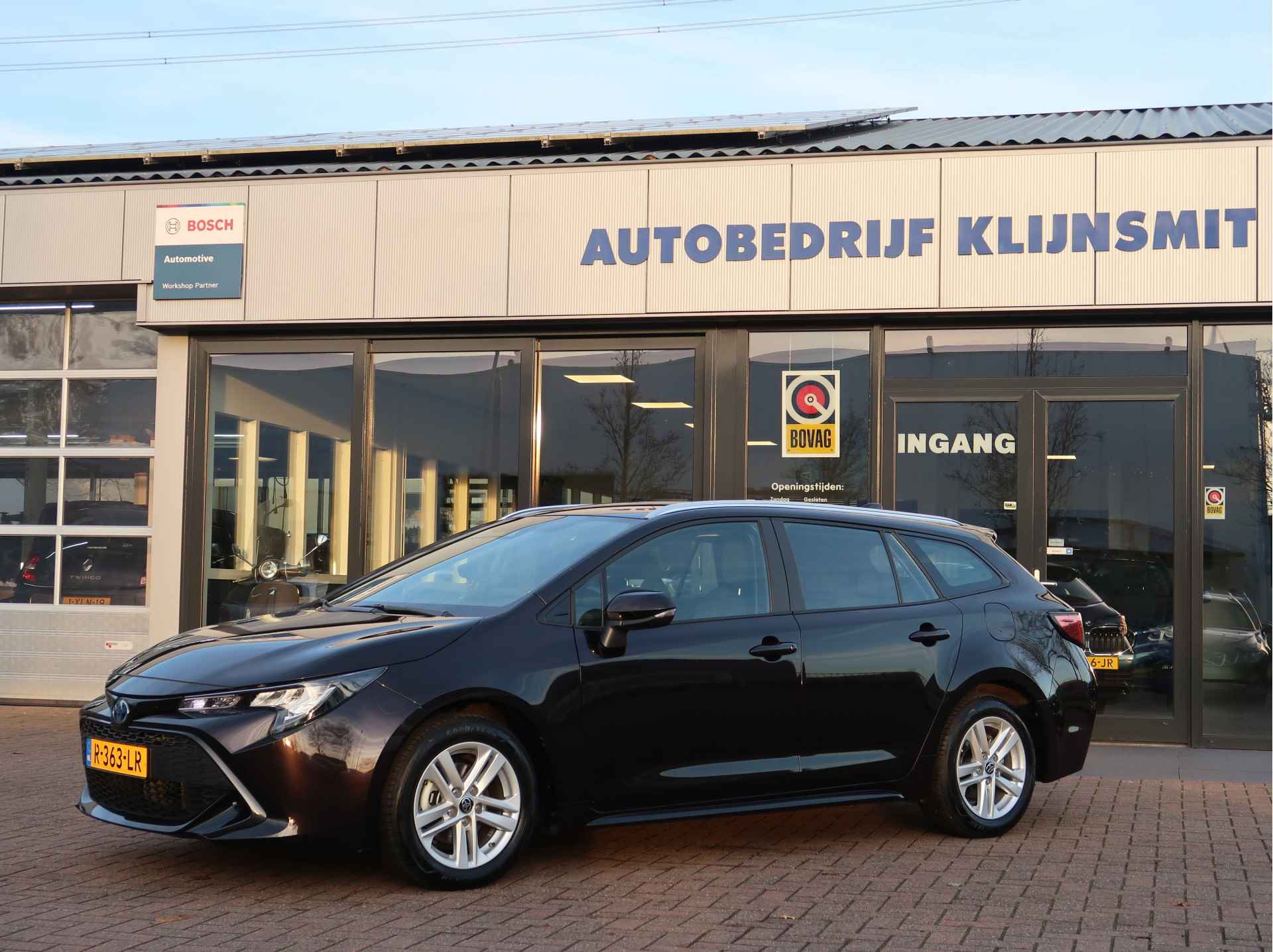 Toyota Corolla Touring Sports 1.8 Hybrid Active | camera | carplay | acc | - 5/19