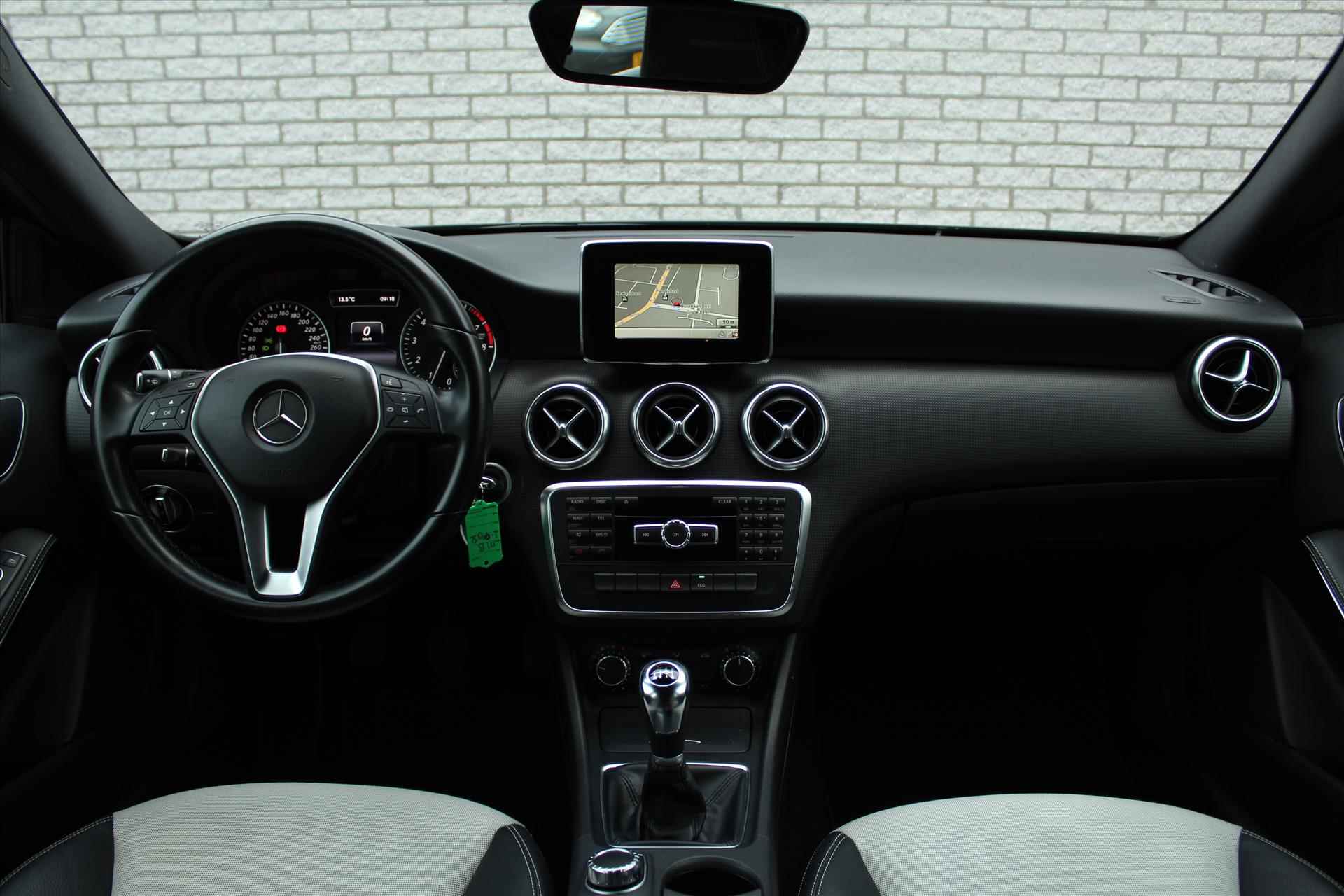 Mercedes A-Klasse A 180 BlueEFFICIENCY 122pk | Camera | NAVI | Cruise | LED - 11/32