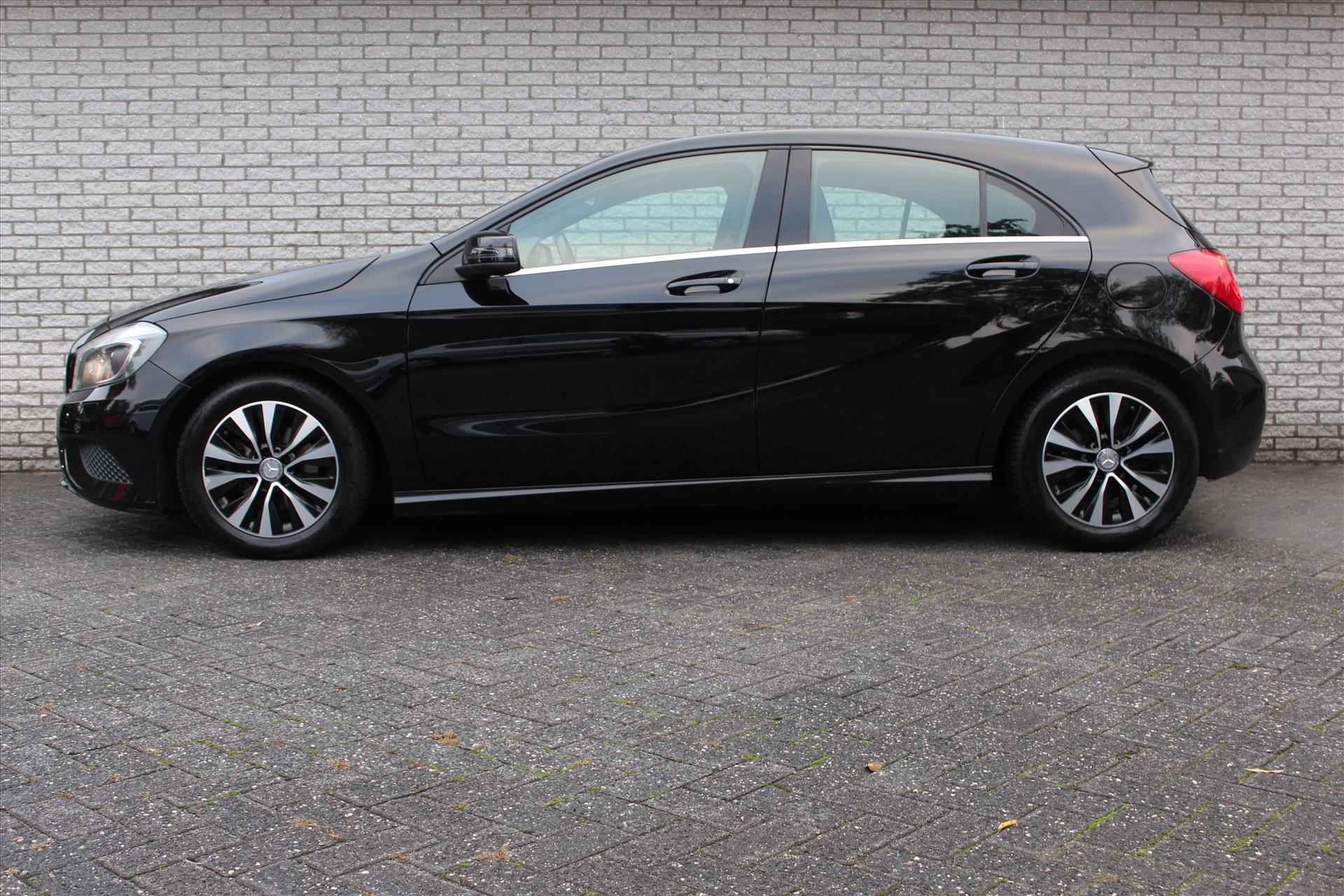 Mercedes A-Klasse A 180 BlueEFFICIENCY 122pk | Camera | NAVI | Cruise | LED - 26/32