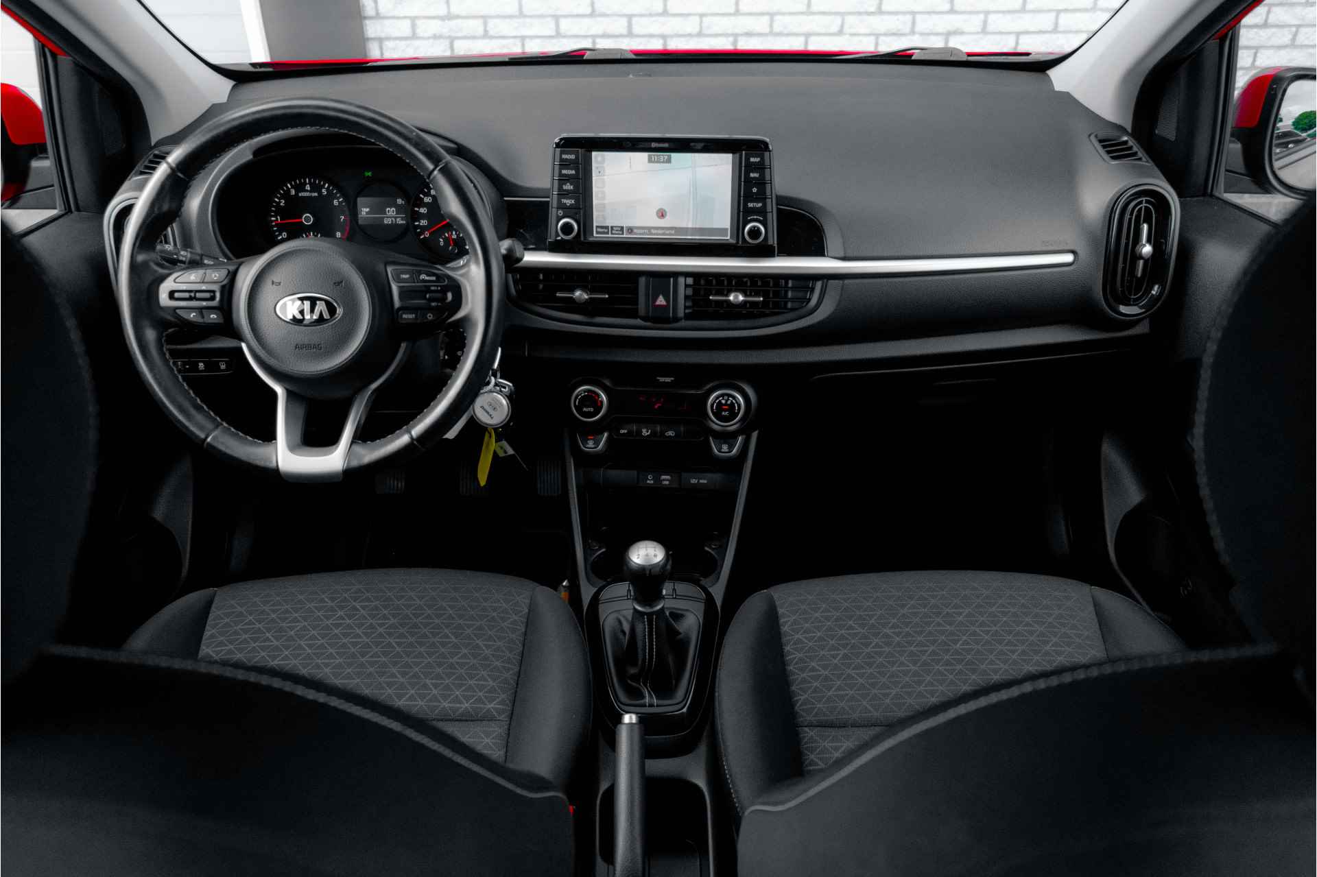 Kia Picanto 1.0 CVVT EconomyLine | navigatie | lichtmetalen velgen | achteruitrijcamera | climate control | incl. Bovag rijklaarpakket met 12 maanden garantie - 8/38