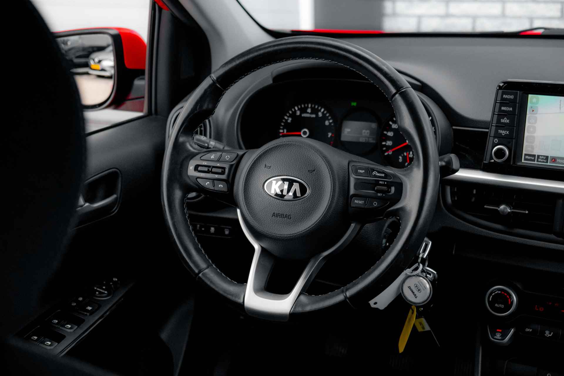 Kia Picanto 1.0 CVVT EconomyLine | navigatie | lichtmetalen velgen | achteruitrijcamera | climate control | incl. Bovag rijklaarpakket met 12 maanden garantie - 9/38