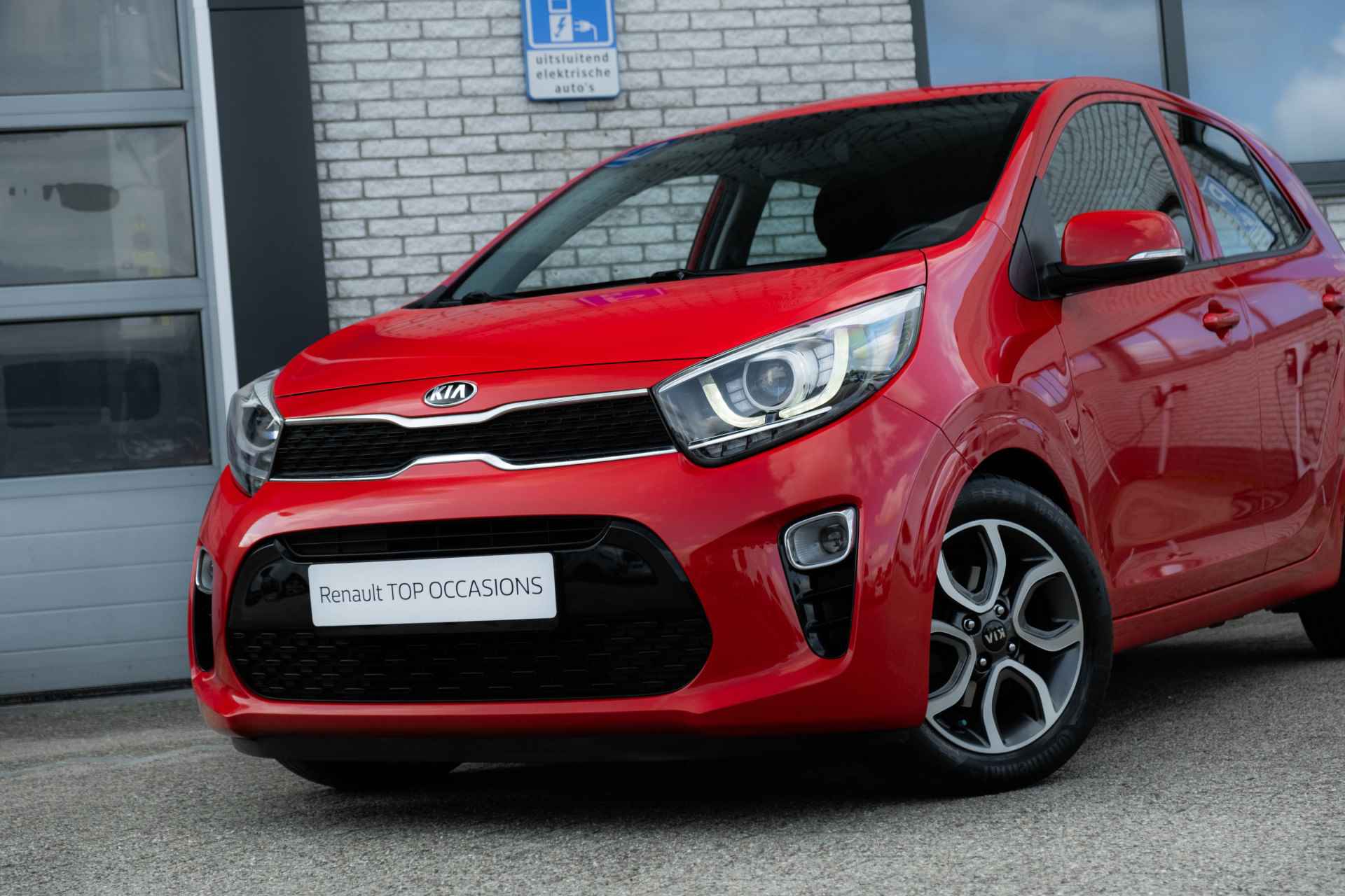 Kia Picanto 1.0 CVVT EconomyLine | navigatie | lichtmetalen velgen | achteruitrijcamera | climate control | incl. Bovag rijklaarpakket met 12 maanden garantie - 16/38