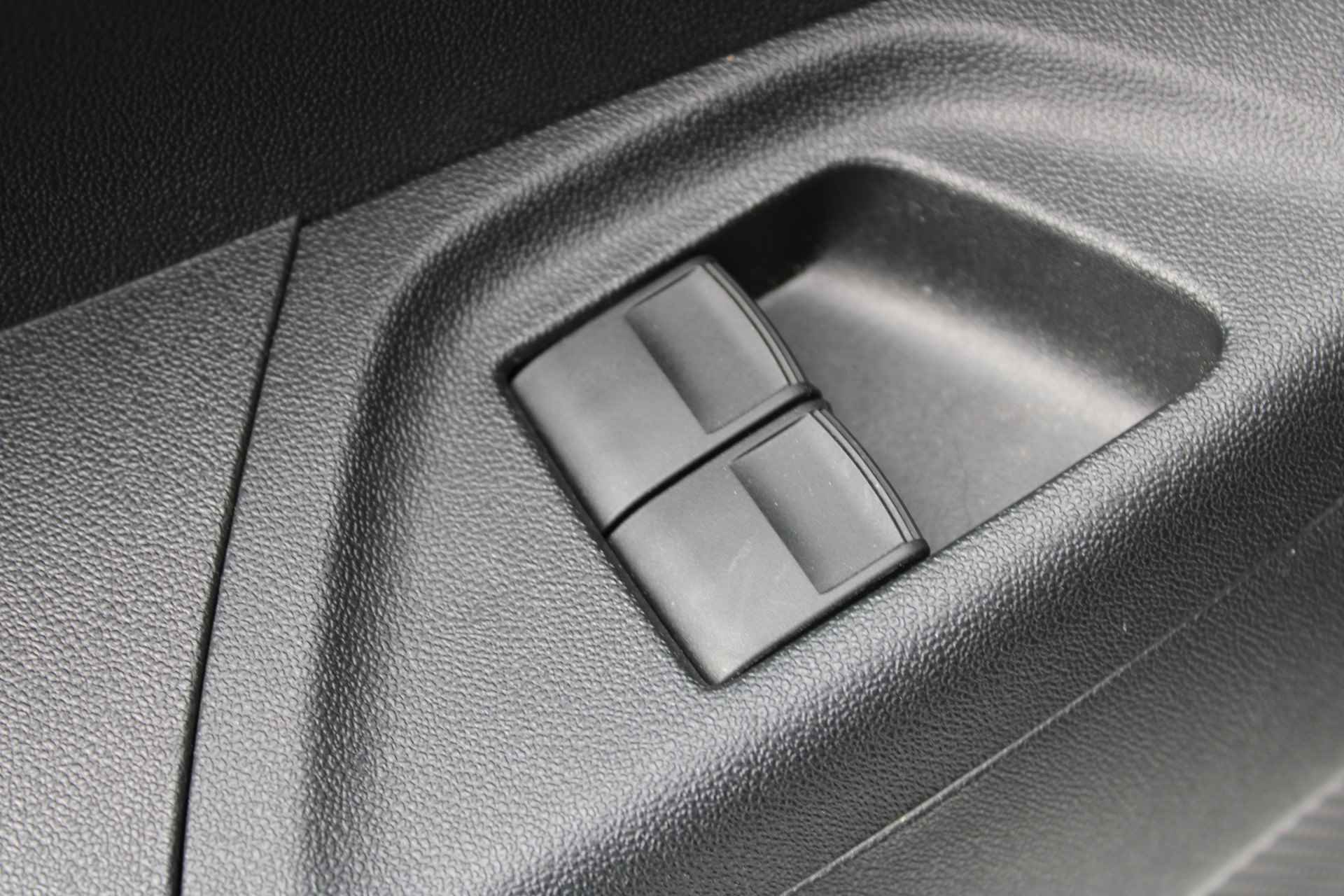 Citroën C1 1.0 VTi Feel  |LAGE KILOMETERSTAND | AIRCO | - 17/27