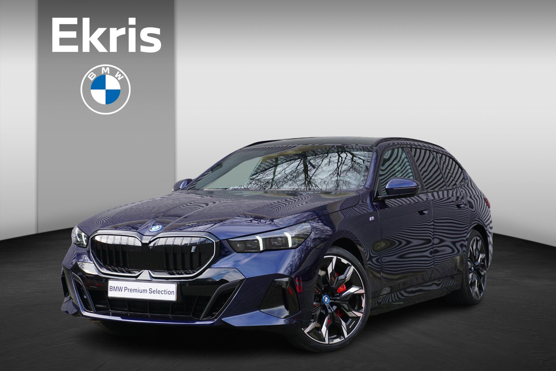 BMW i5 Touring eDrive40 M Sport Edition M Sportpakket Pro | Innovation Pack | Travel Pack | Comfort Pack | Glazen panoramadak | Driving Assistant Professional