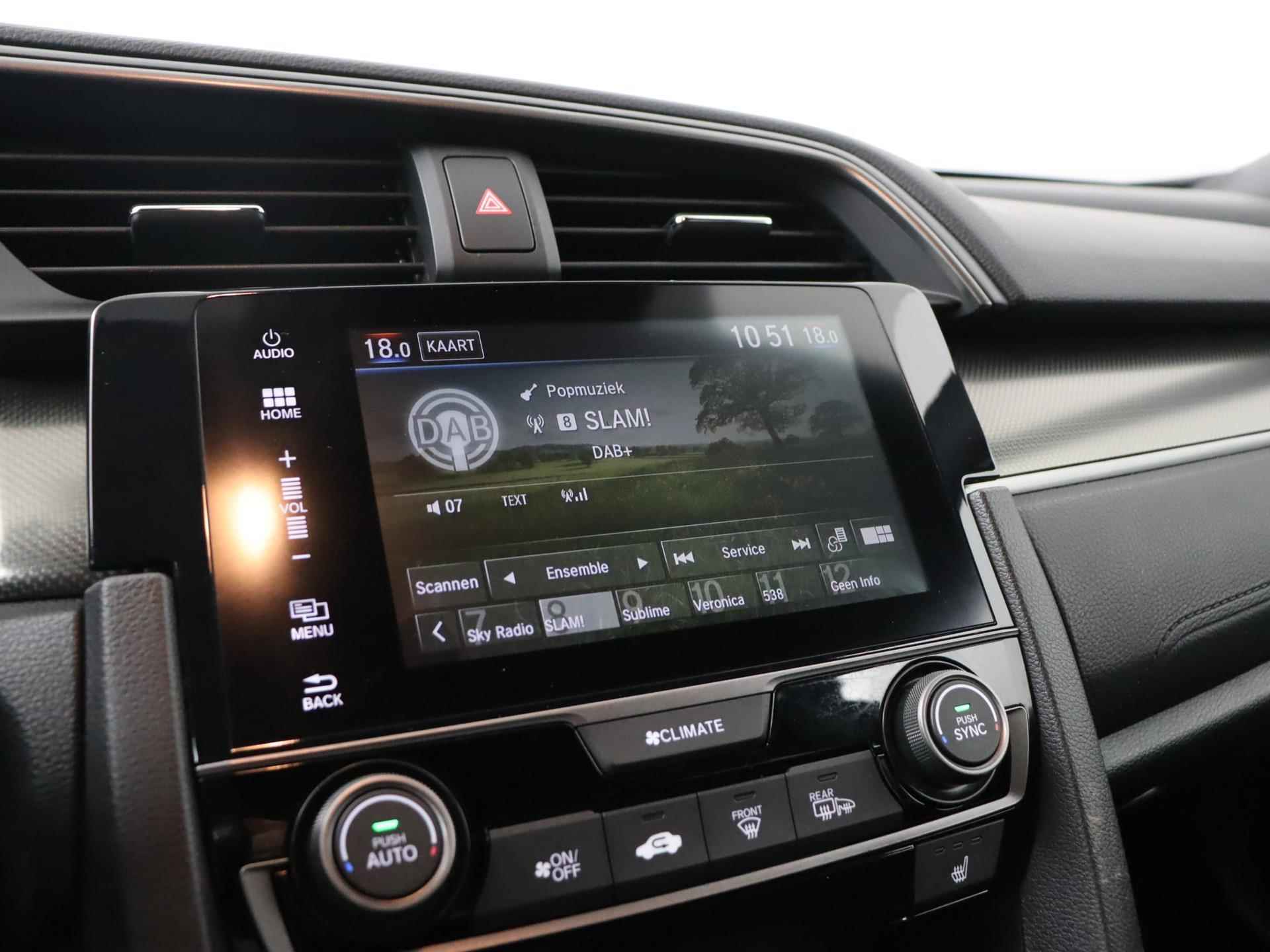 Honda Civic 1.0 i-VTEC Elegance | Navigatie | Camera | Climate control | Stoelverwarming - 20/38
