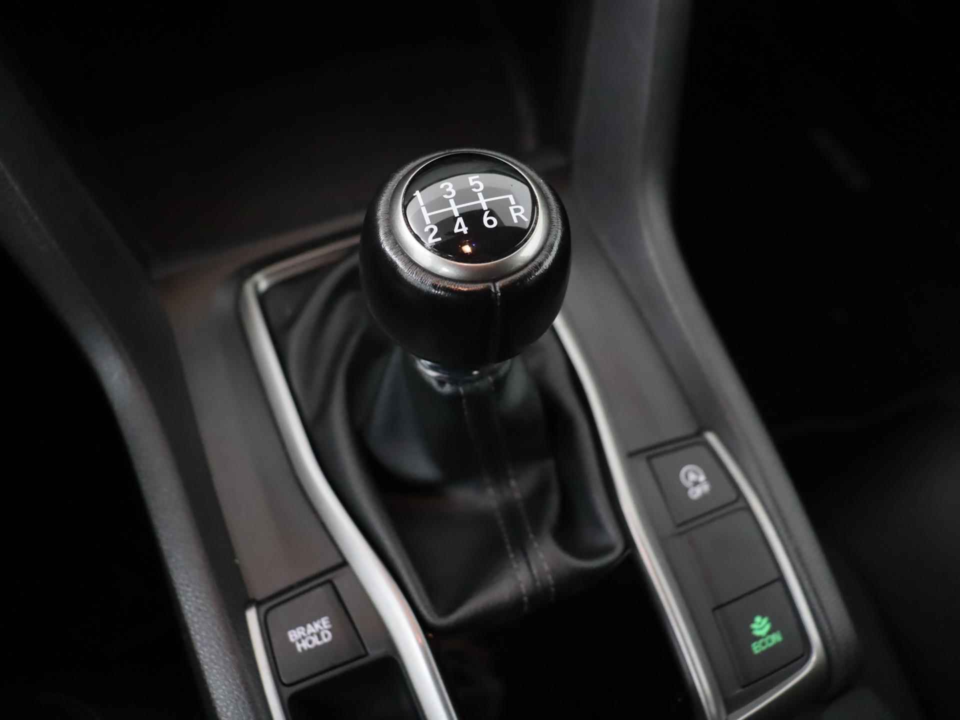 Honda Civic 1.0 i-VTEC Elegance | Navigatie | Camera | Climate control | Stoelverwarming - 24/38