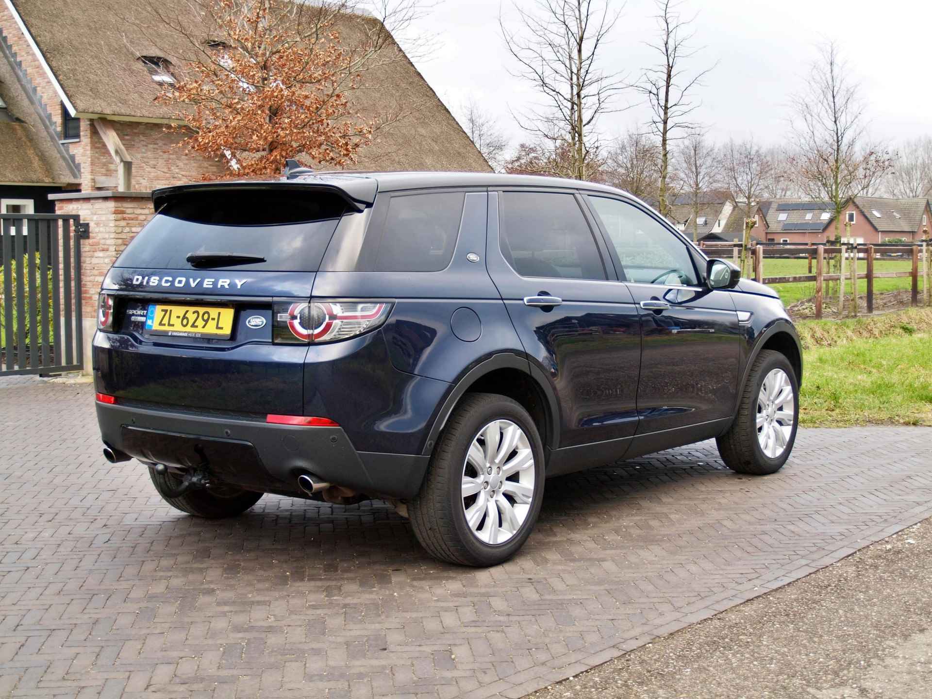 Land Rover Discovery Sport 2.0 Si4 4WD HSE Luxury | Camera | Cruise Control | Bluetooth | Trekhaak | - 5/45