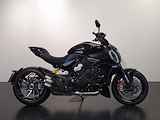 Ducati DIAVEL V4