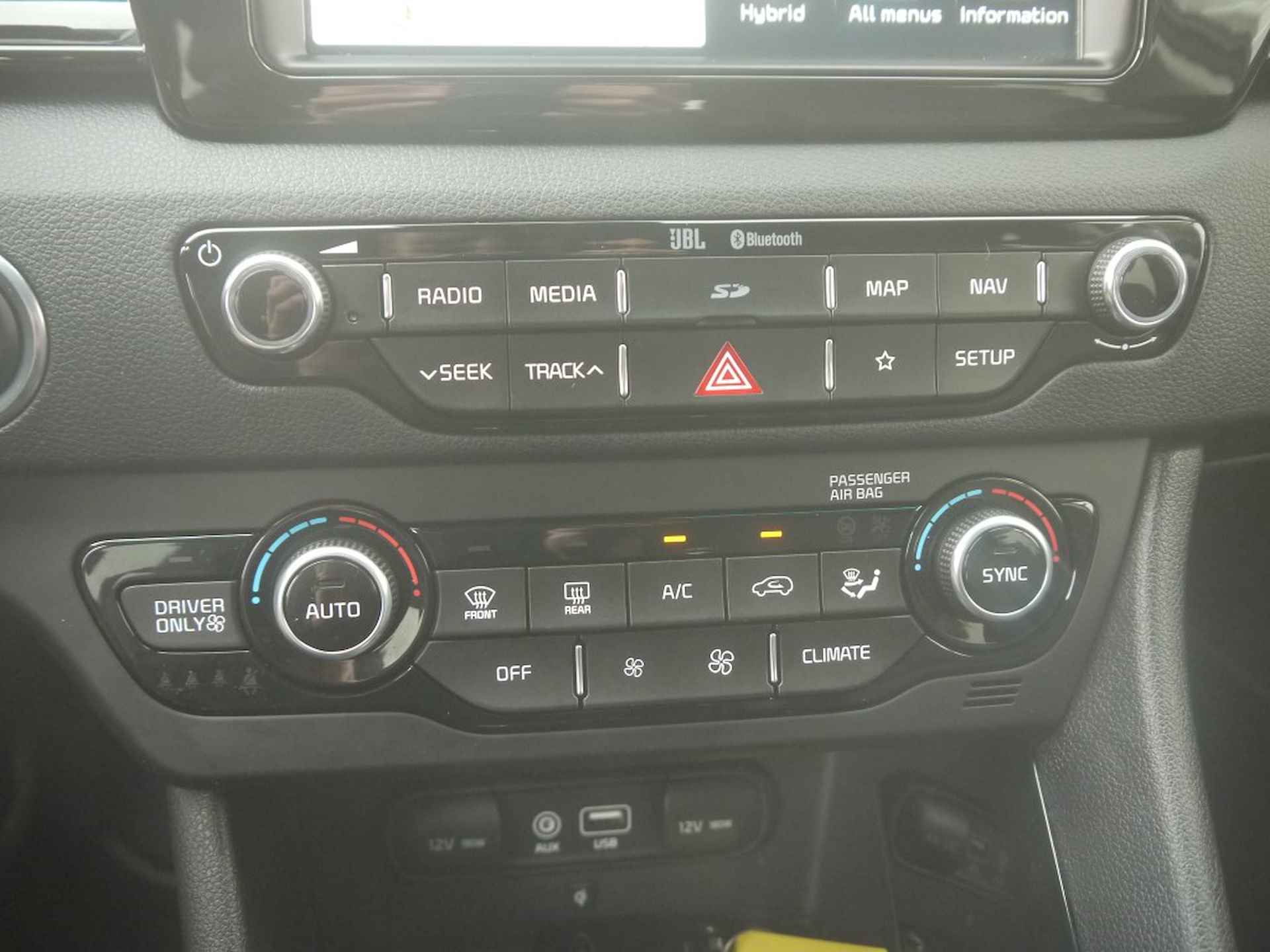 Kia Niro 1.6 GDi Hybrid ExecutiveLine NL-Auto!! Adap Cruise I Apple Carplay I Elek stoelen -- A.S. ZONDAG GEOPEND VAN 11.00 T/M 15.30 -- - 14/31