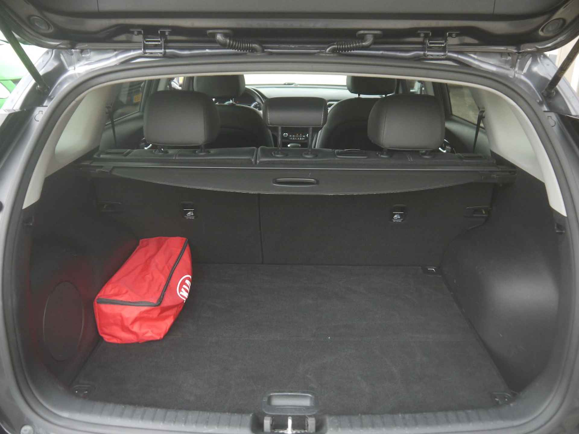 Kia Niro 1.6 GDi Hybrid ExecutiveLine NL-Auto!! Adap Cruise I Apple Carplay I Elek stoelen -- A.S. ZONDAG GEOPEND VAN 11.00 T/M 15.30 -- - 29/31