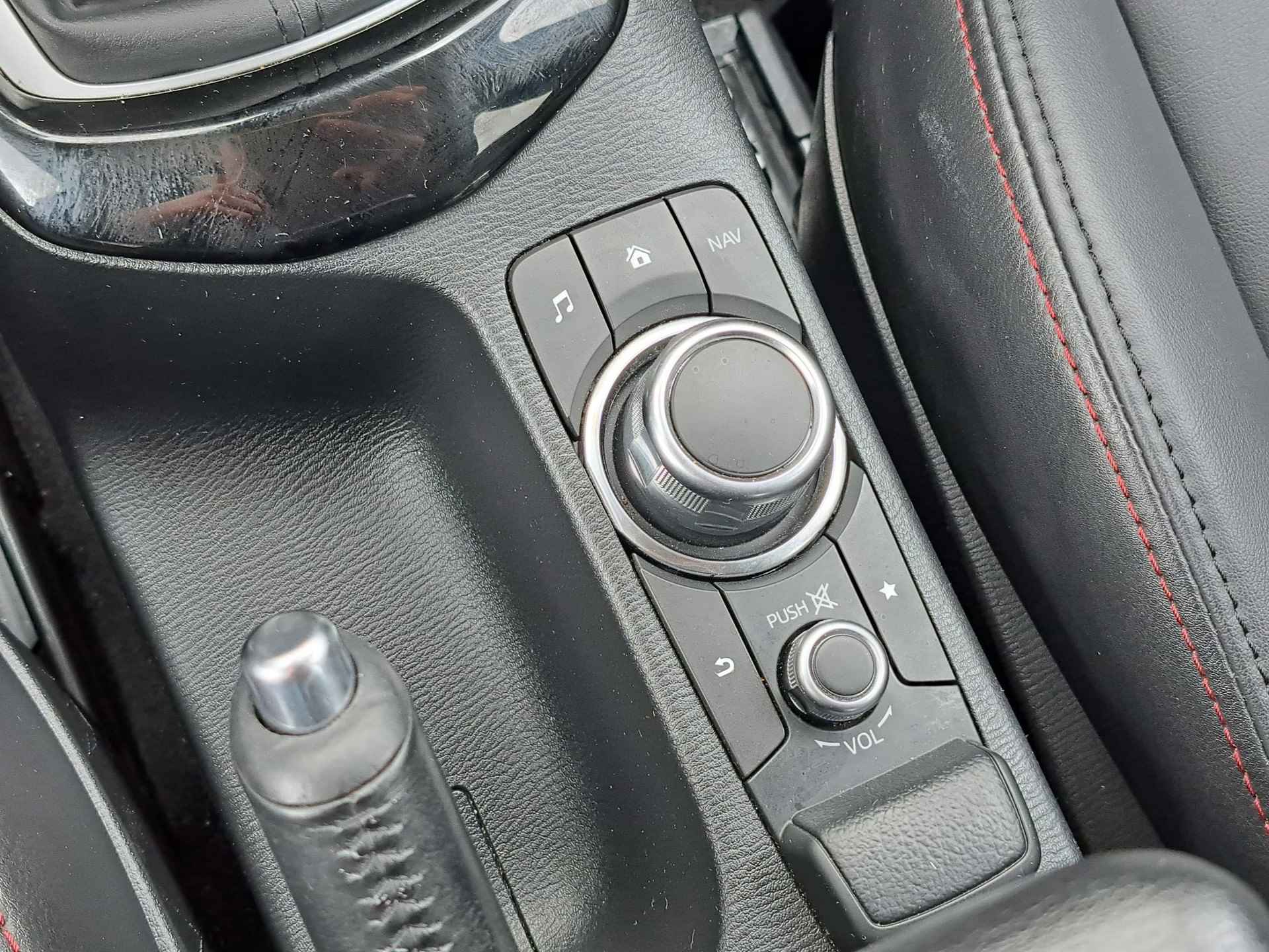Mazda CX-3 2.0 SkyActiv-G 120 GT-M | Camera Achter | Head-Up Display | Trekhaak | Adaptief - 27/33