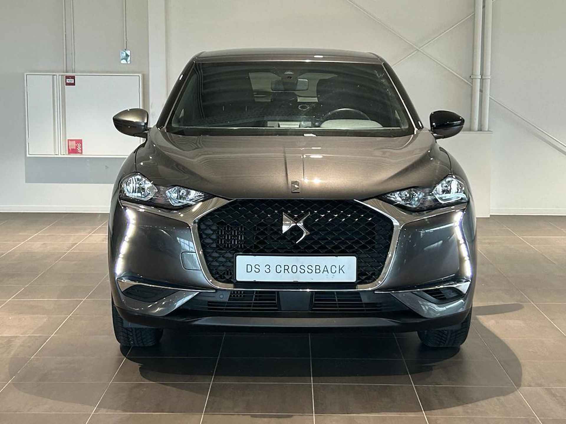 DS 3 Crossback 130PK So Chic | AUTOMAAT | ADAPTIVE CRUISE CONTROL | NAV | CLIMATE | CARPLAY ANDROID AUTO | - 5/38