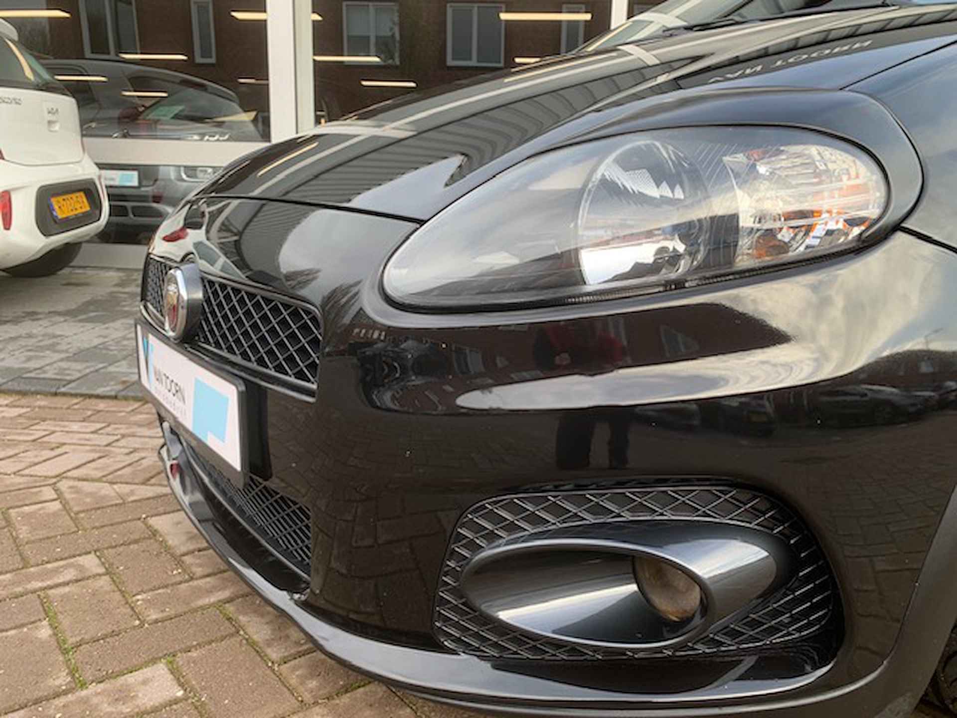 Fiat Grande Punto 1.4-16V Abarth, zeer netjes ! - 24/39