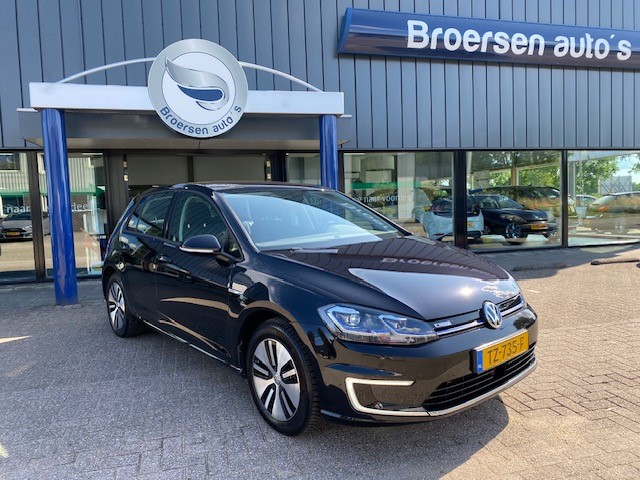 VOLKSWAGEN Golf Vii -e 136pk  Smartlink en Stoelverw.