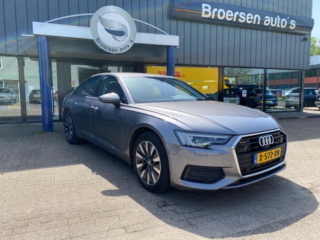 Audi A6 50 TFSI e quattro Business Edition met 360 camera en Stoelv.