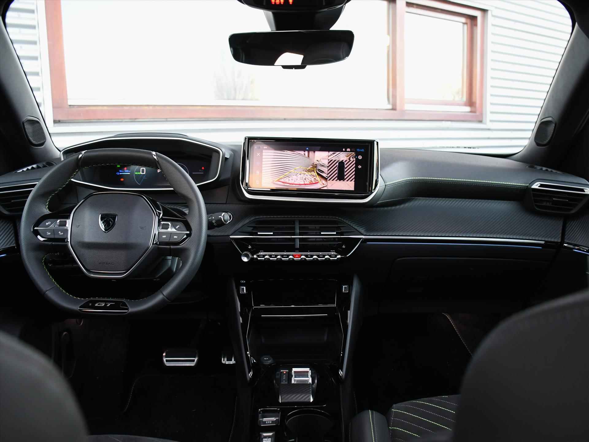 Peugeot e-2008 EV GT 54kWh 156pk Automaat SCHUIF-DAK | 18''LM | DODE HOEK | PDC + 360° CAM. | STANDKACHEL | ADAPT. CRUISE - 15/40